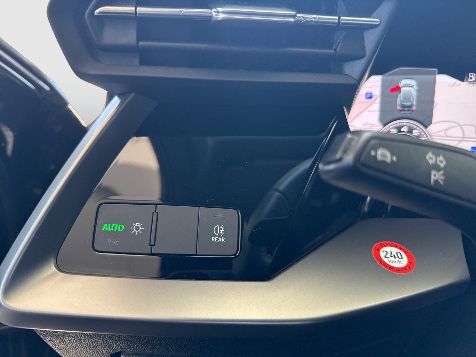 Audi A3 Sportback 30 advanced NAVI+ ALU17 SITZHEIZUNG