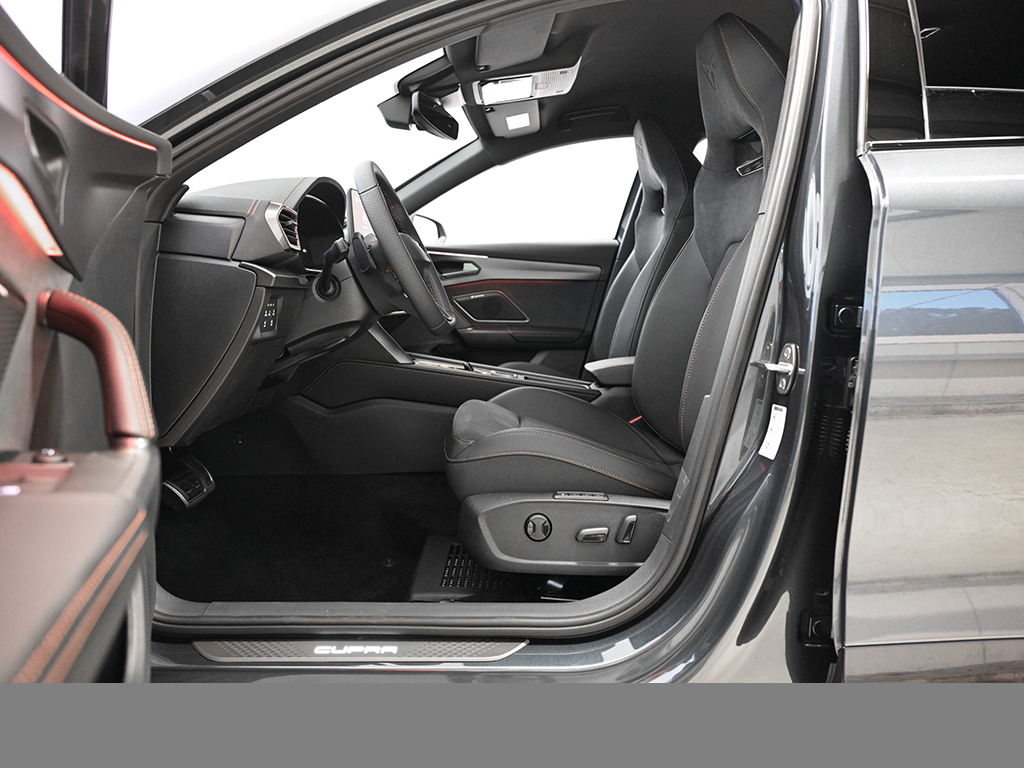 Cupra Formentor 1.5 DSG AHK KEYLESS eKLAPPE LM19