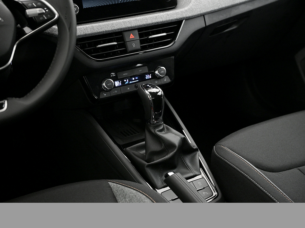 Skoda Kamiq 1.0TSI DSG Balance ACC PDC Smartlink SHZ RFK