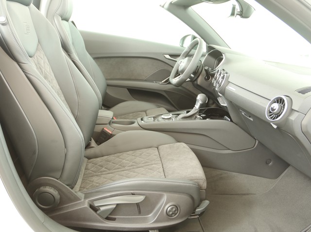 Audi TT Roadster 40 S LINE BLACKPAK LM19 SITZHEIZUNG