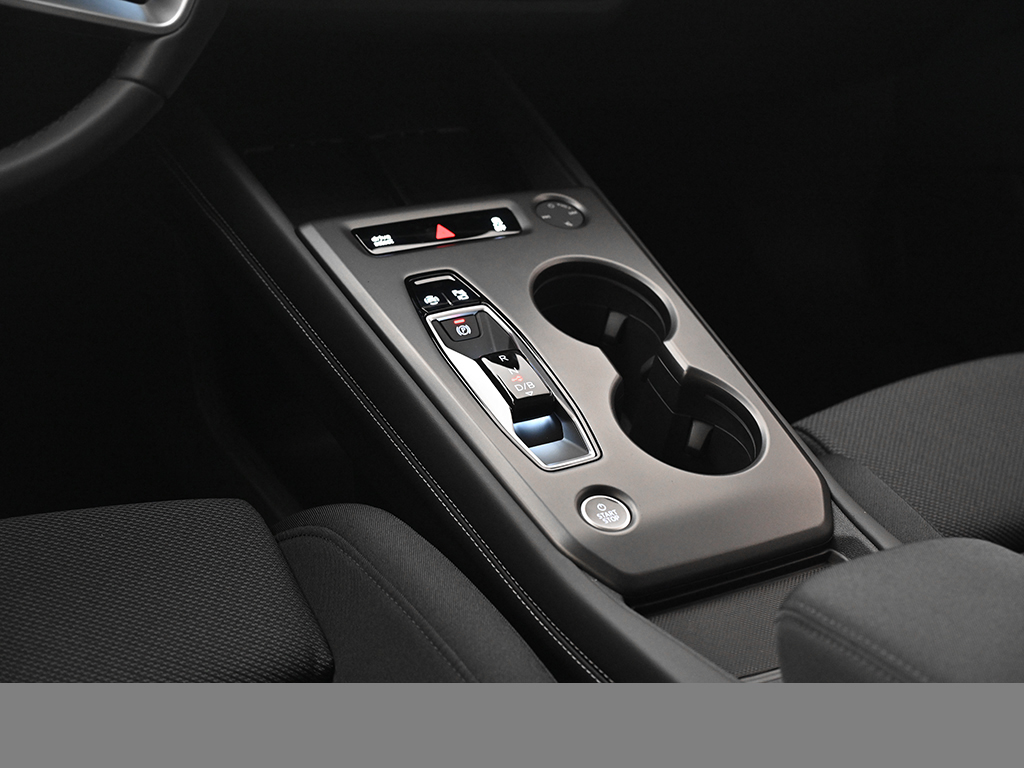 Audi Q4 e-tron quattro performance AHK TECH PLUS