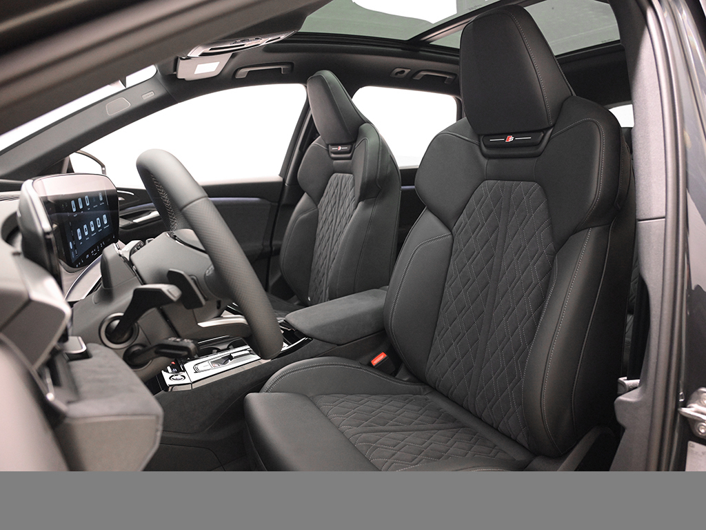 Audi Q6 e-tron performance AHK PANO TECH PRO LM20