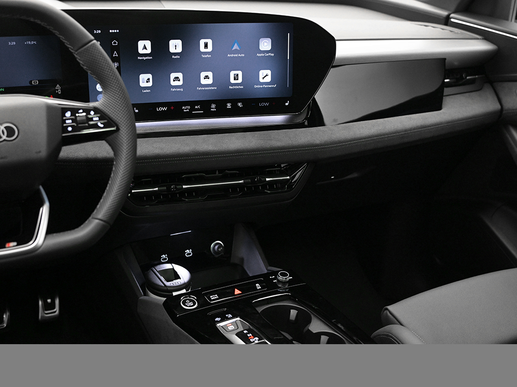 Audi Q6 e-tron performance AHK PANO TECH PRO LM20