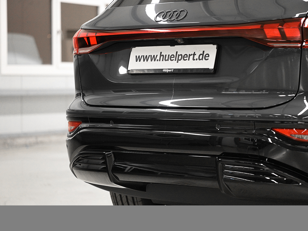 Audi Q6 e-tron performance AHK PANO TECH PRO LM20