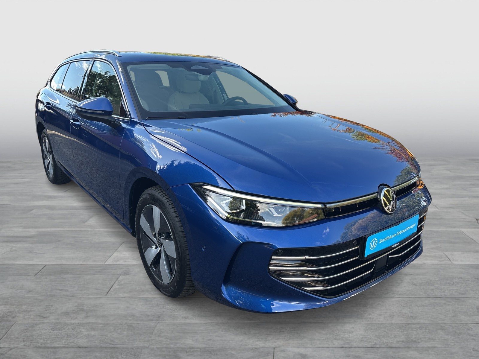 Volkswagen Passat Variant 2.0 ELEGANCE 4X4 NEUES MODELL AHK