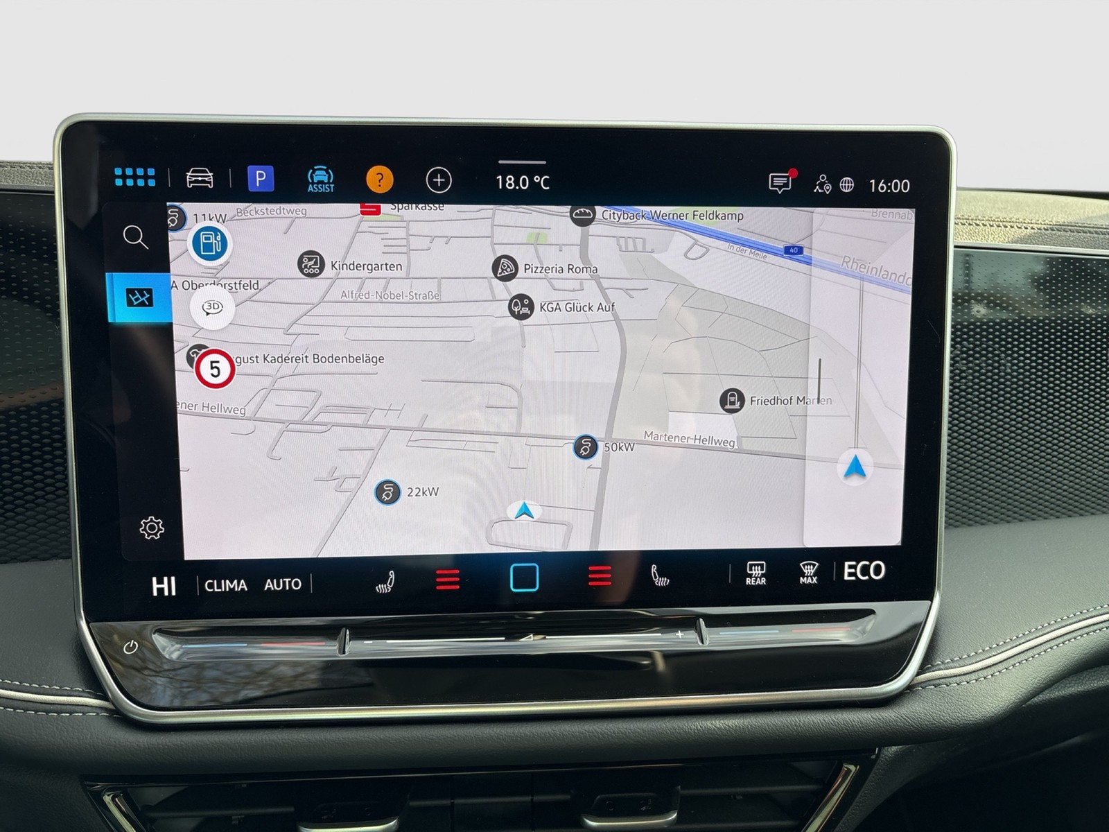 Volkswagen Passat Variant 1.5 HYBRID BUSINESS AHK CAM ACC