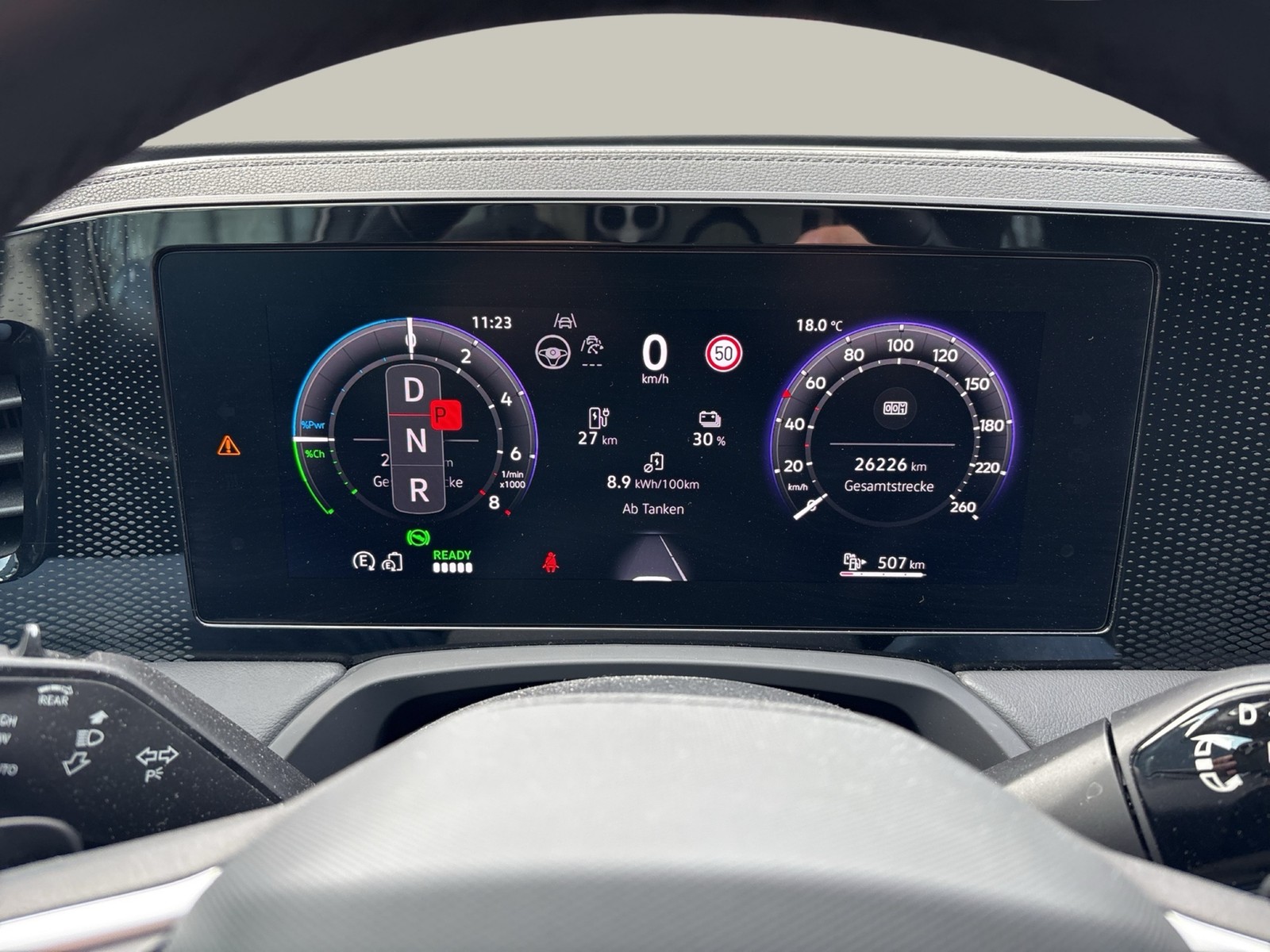 Volkswagen Passat Variant 1.5 HYBRID BUSINESS AHK CAM ACC