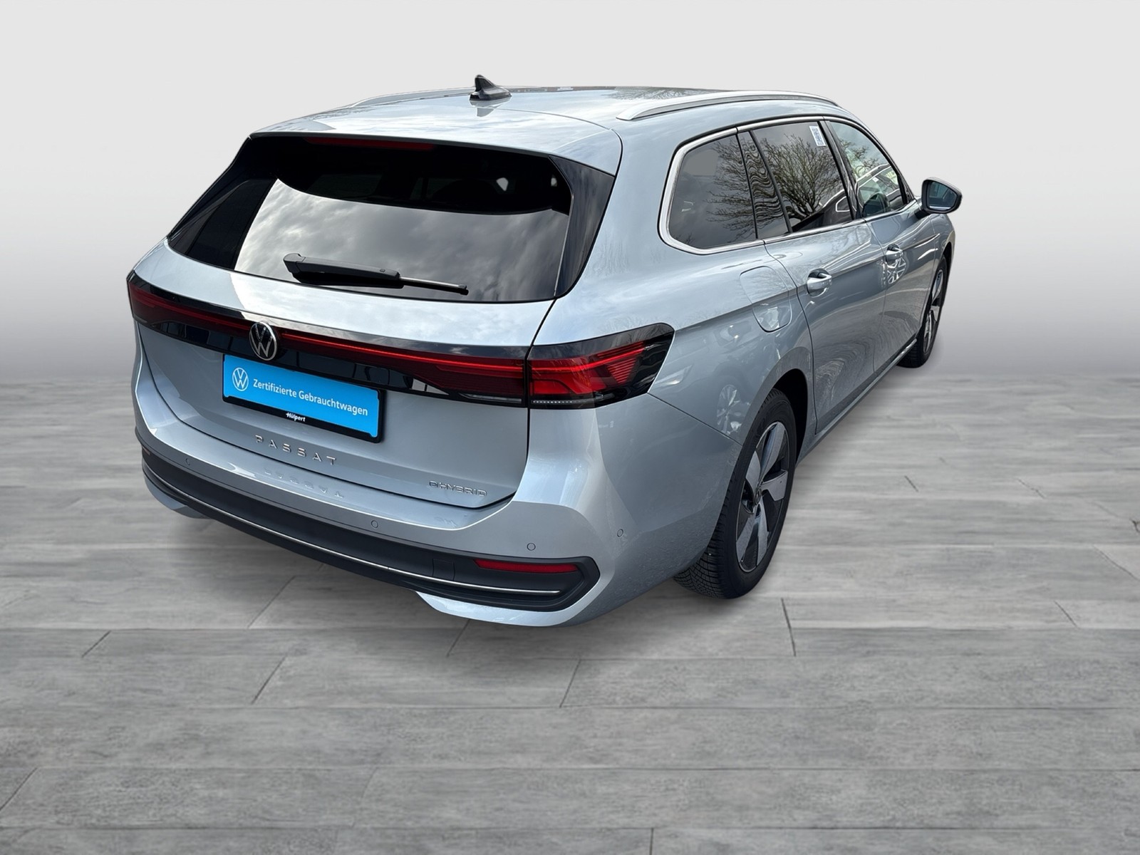 Volkswagen Passat Variant 1.5 HYBRID BUSINESS AHK CAM ACC