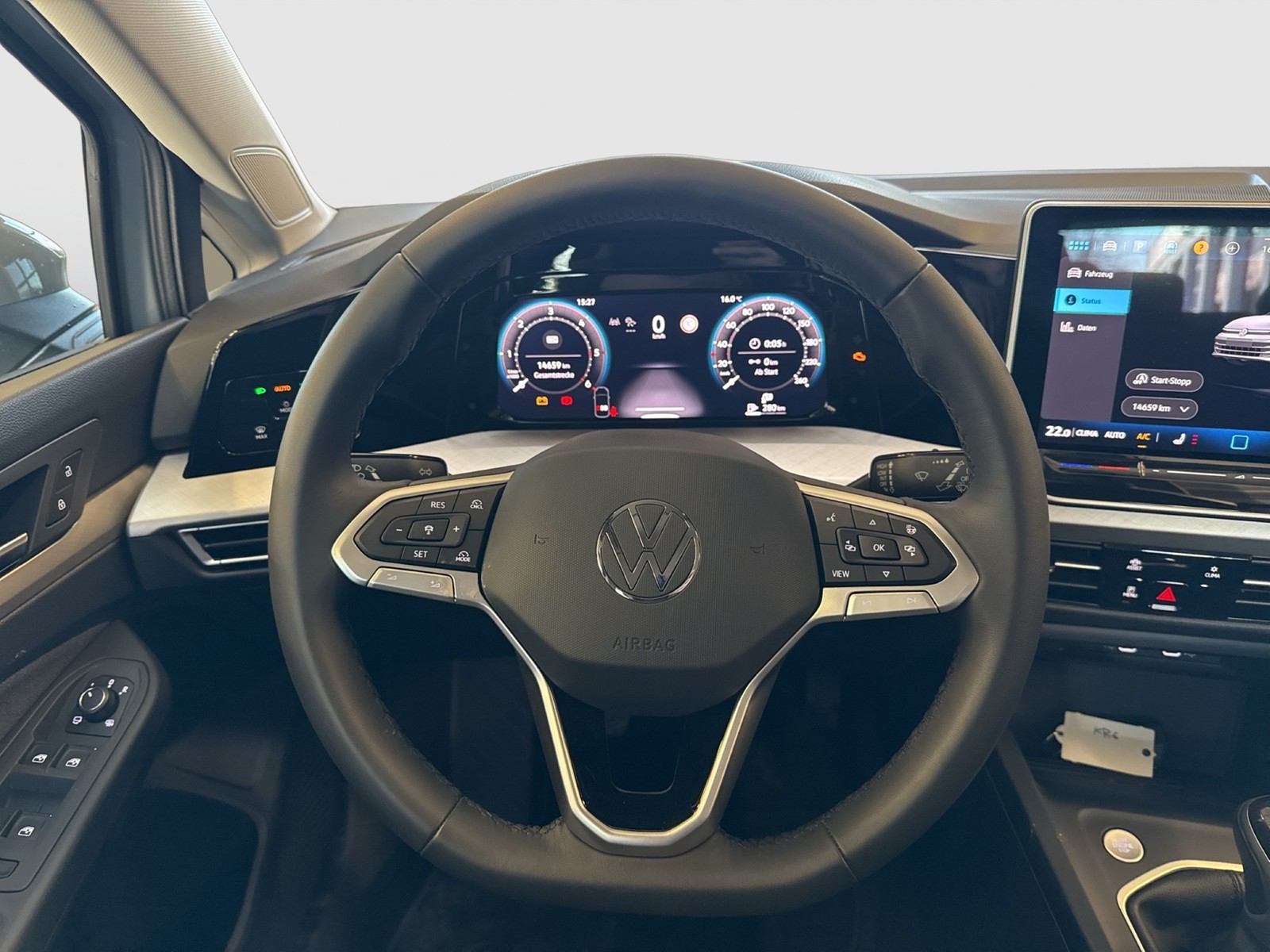 Volkswagen Golf VIII 2.0 LIFE FACELIFT ACC CARPLAY SITZHEIZ