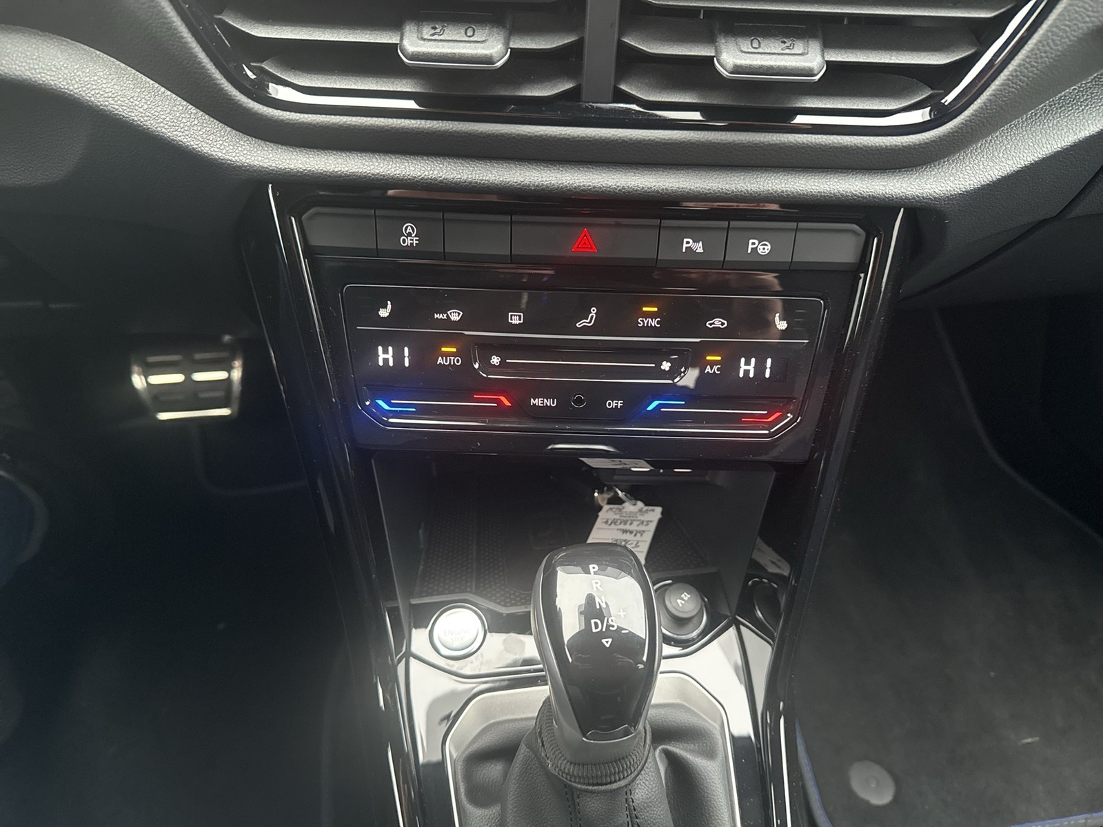 Volkswagen T-Roc 2.0 R BLACK STYLE 4X4 CAM ACC LM18 NAVI