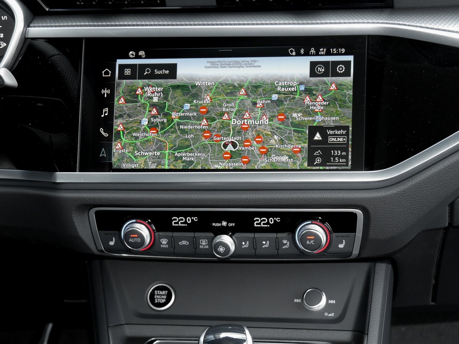 Audi Q3 35 S LINE BLACKPAK PANO AHK CAM ACC LM19 NAVI+