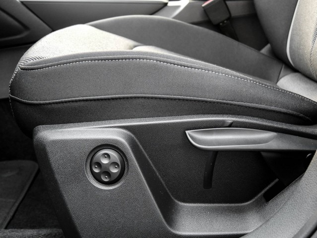 Audi Q2 35 advanced BLACKPAK LM17 E-KLAPPE NAVI+