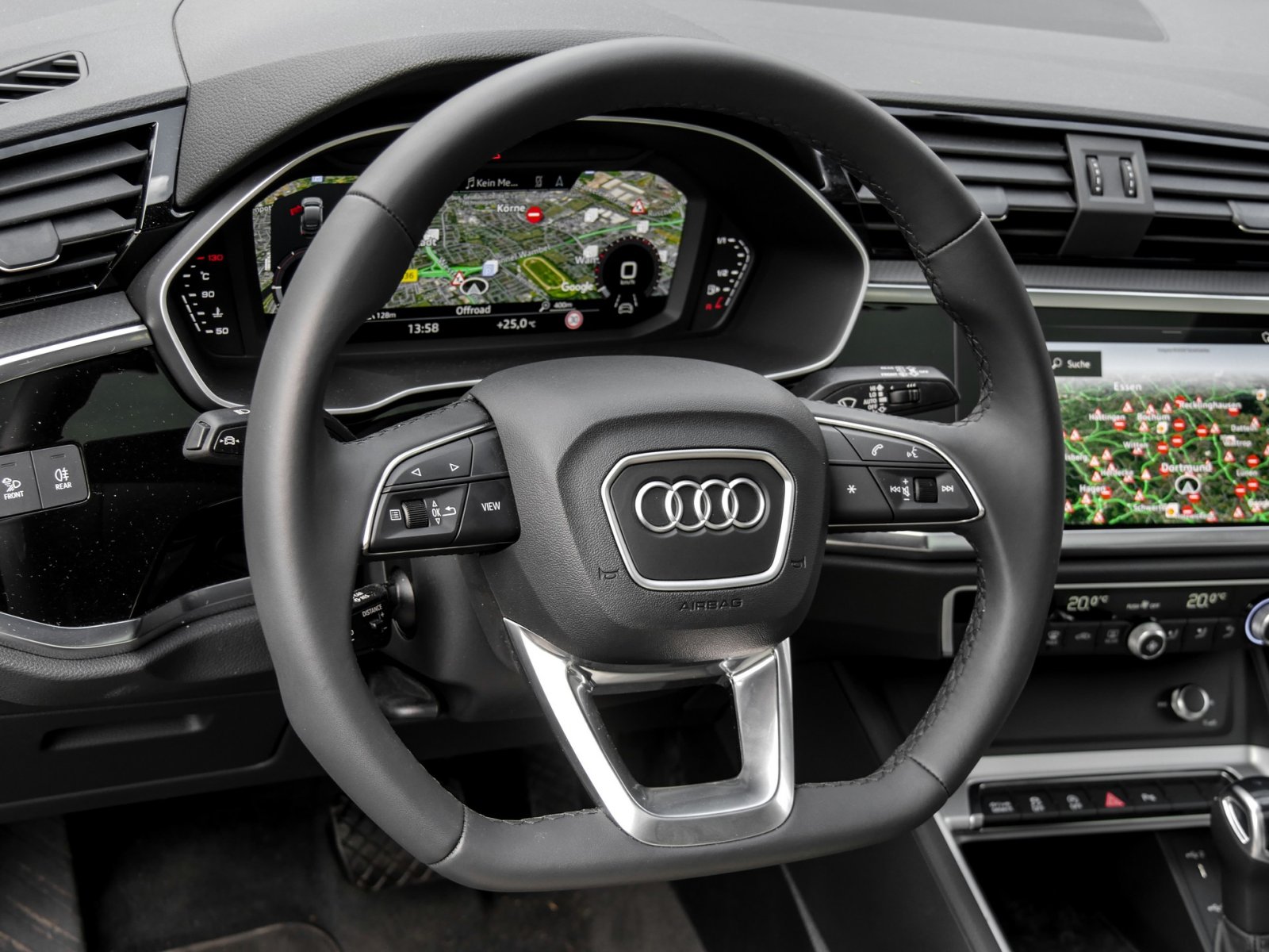 Audi Q3 Sportback 35 S LINE BLACKPAK PANO AHK LM19