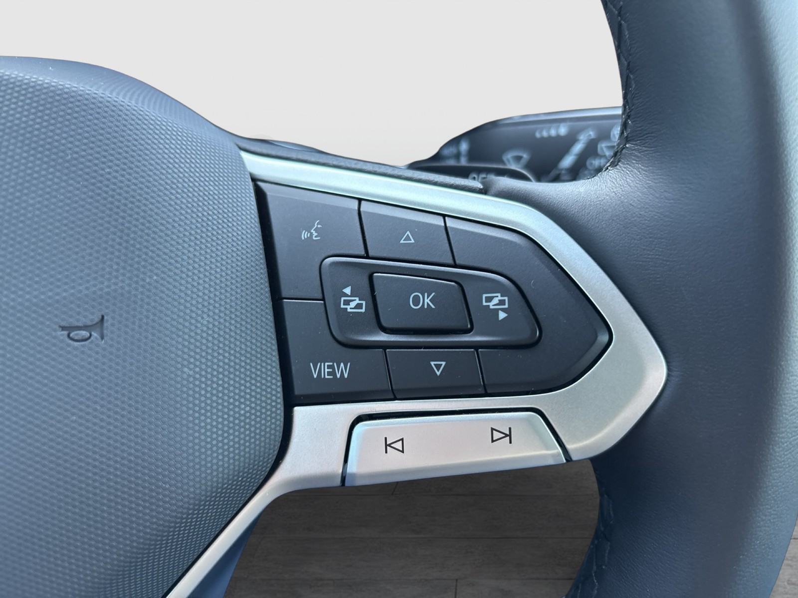 Volkswagen Taigo 1.0 GOAL CAM ACC LM17 CARPLAY SITZHEIZUNG