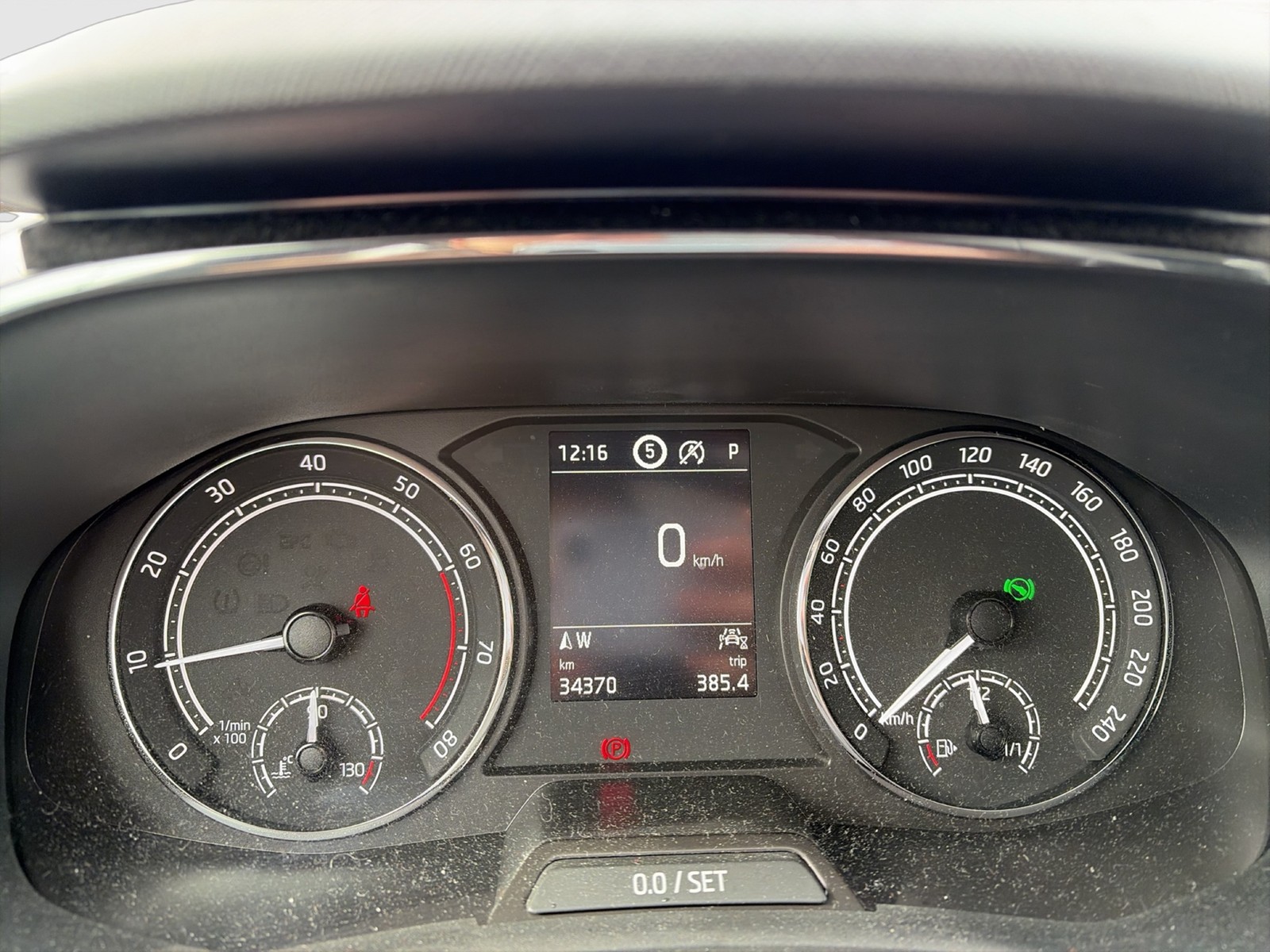 Skoda Fabia 1.0 STYLE PANO KAMERA NAVI CARPLAY SITZHZ