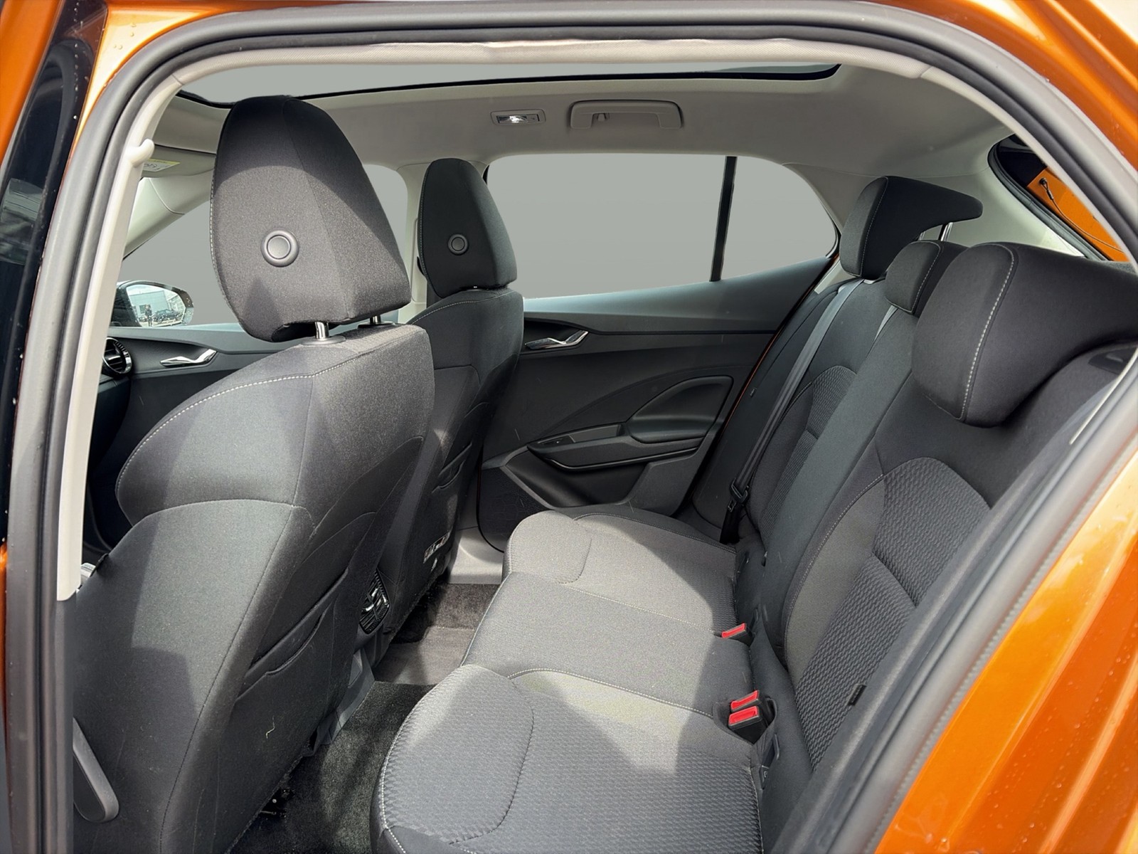 Skoda Fabia 1.0 STYLE PANO KAMERA NAVI CARPLAY SITZHZ