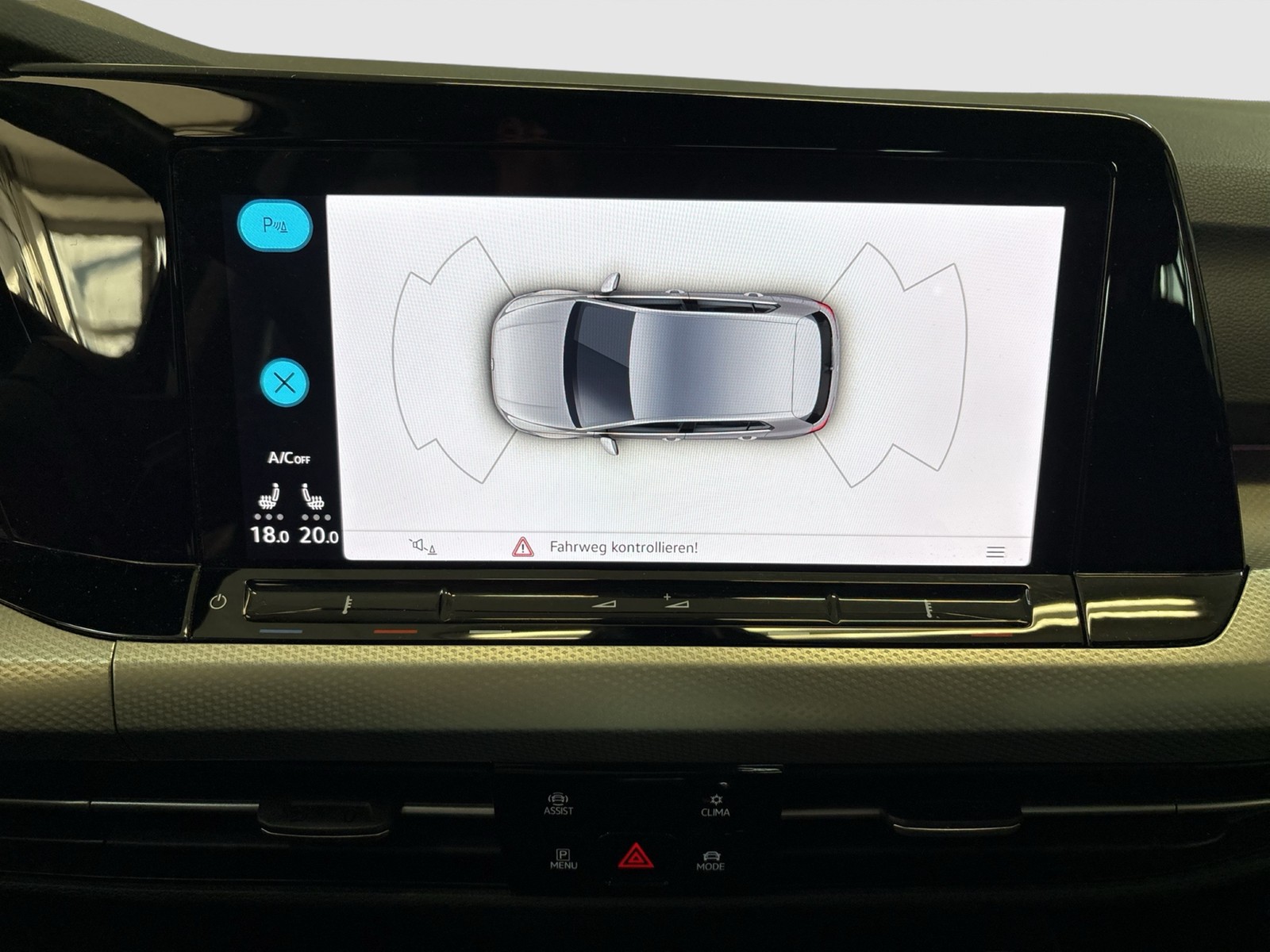 Volkswagen Golf VIII 1.5 MOVE ACC CARPLAY ALU SITZHEIZUNG