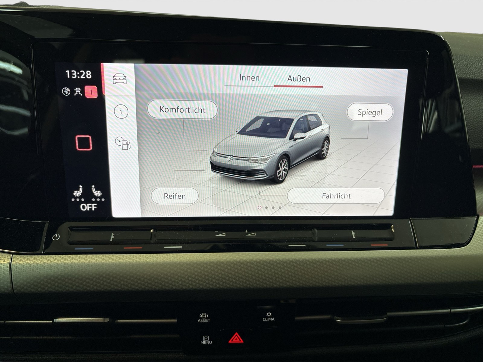 Volkswagen Golf VIII 1.0 eTSI MOVE CAM CARPLAY ALU SITZHEIZ
