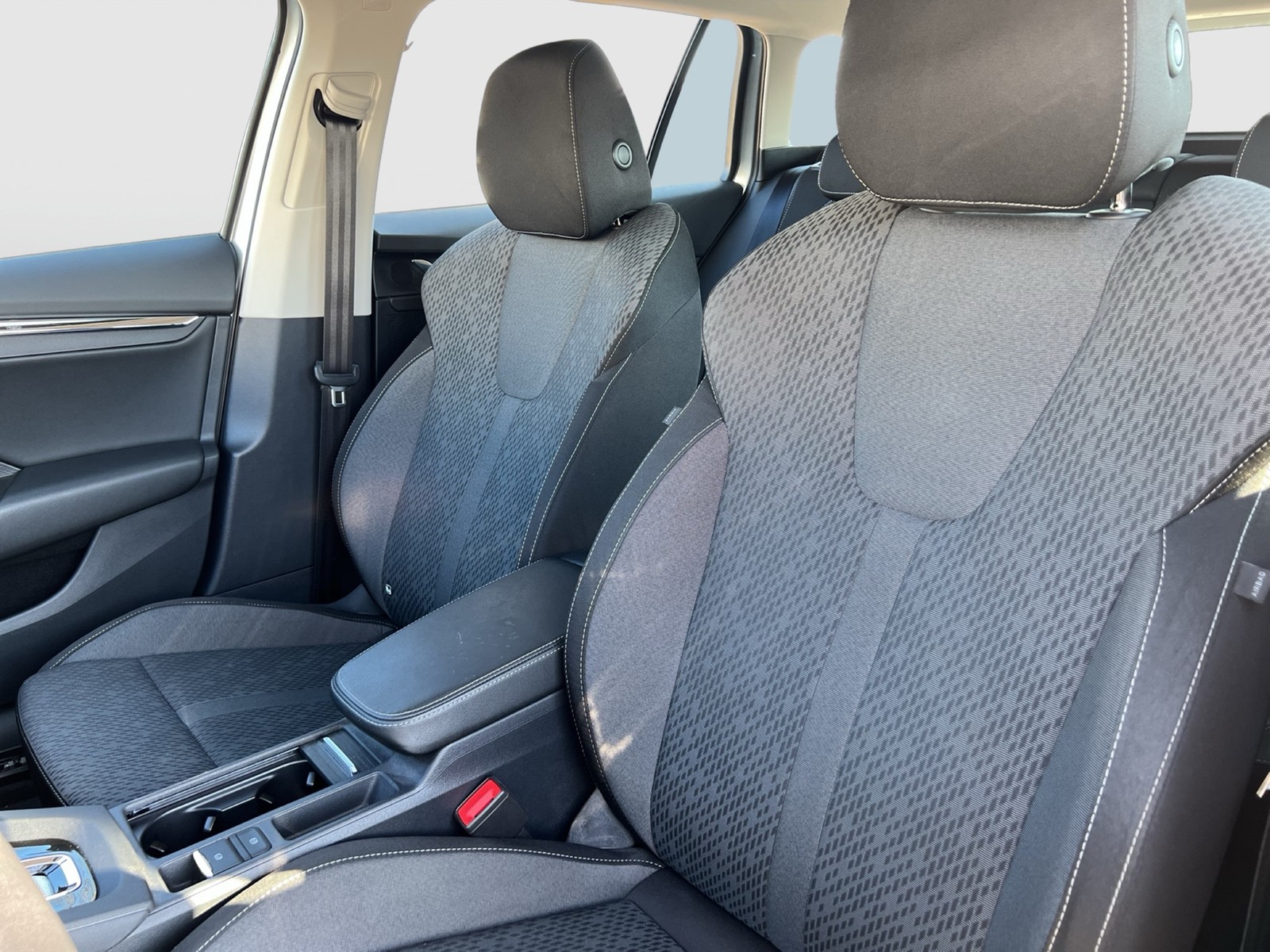 Skoda Octavia Combi 1.4 iV STYLE HEAD-UP LM18 NAVI