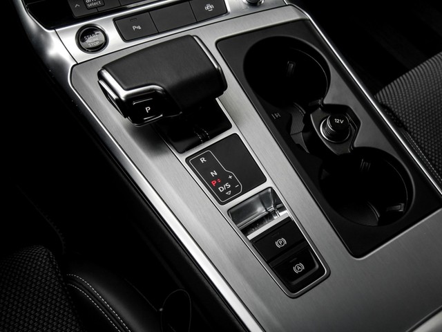 Audi A6 Avant 45 quattro S LINE AHK ACC LM20 E-KLAPPE