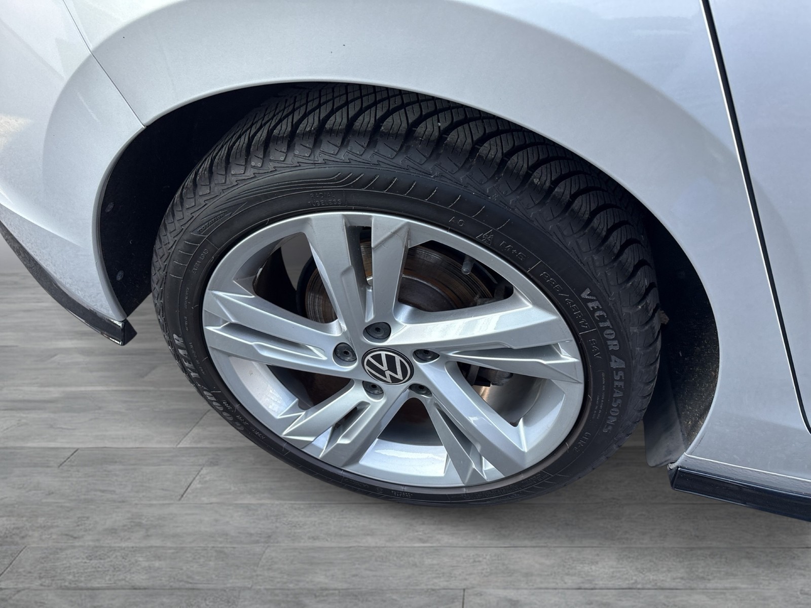 Volkswagen Golf VIII 1.5eTSI R-LINE BLACKSTYLE HARMANKARDON