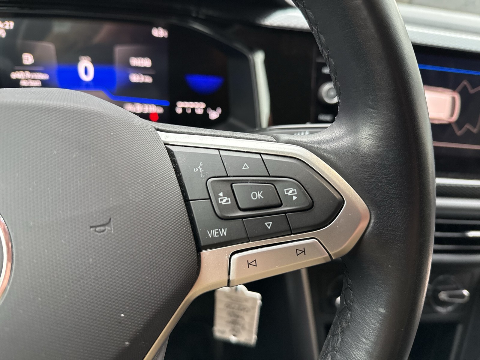 Volkswagen Taigo 1.0 LIFE CARPLAY ALU LED EINPARKHILFE DAB+