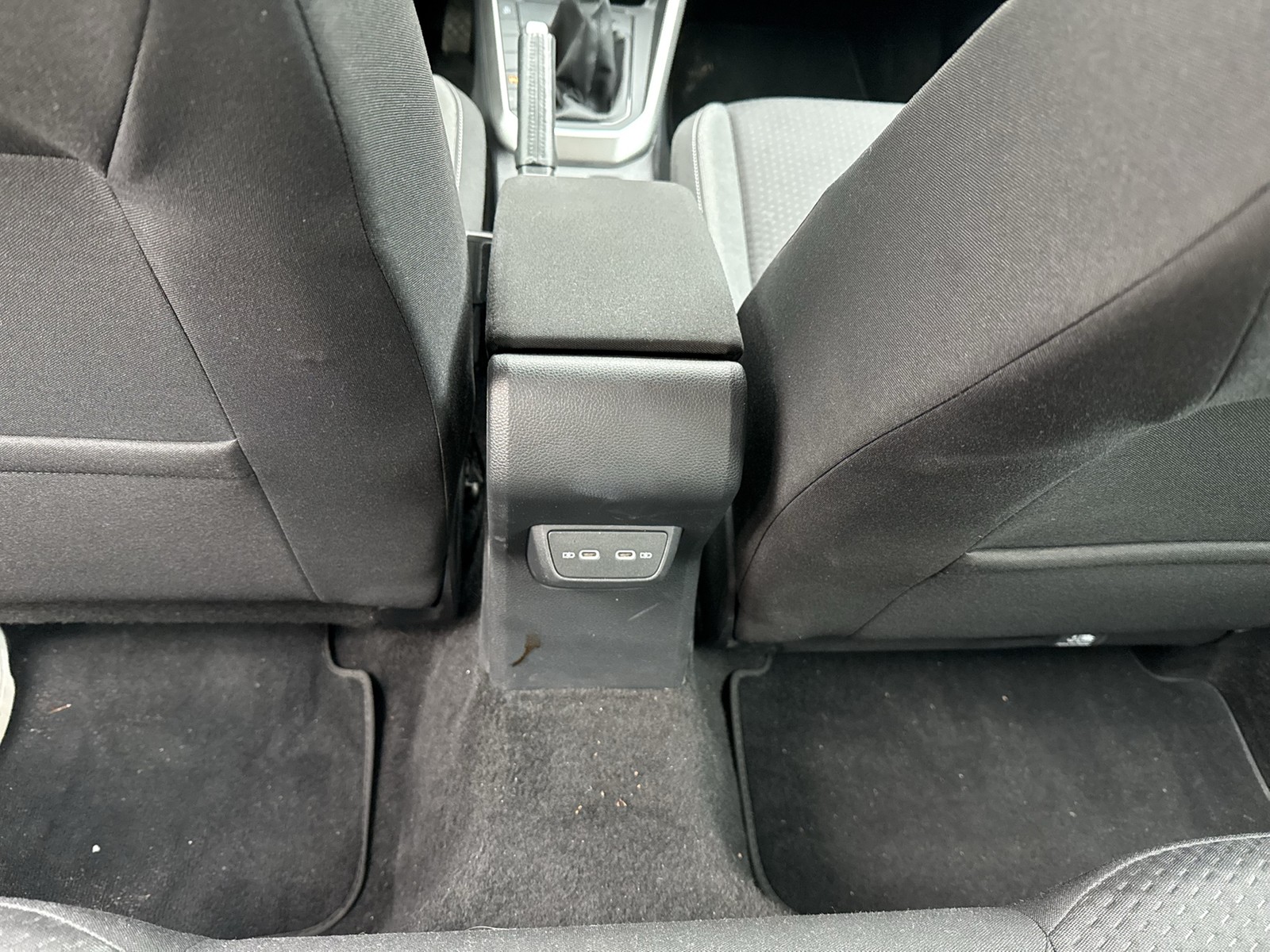 Volkswagen Taigo 1.0 LIFE CARPLAY ALU LED EINPARKHILFE DAB+