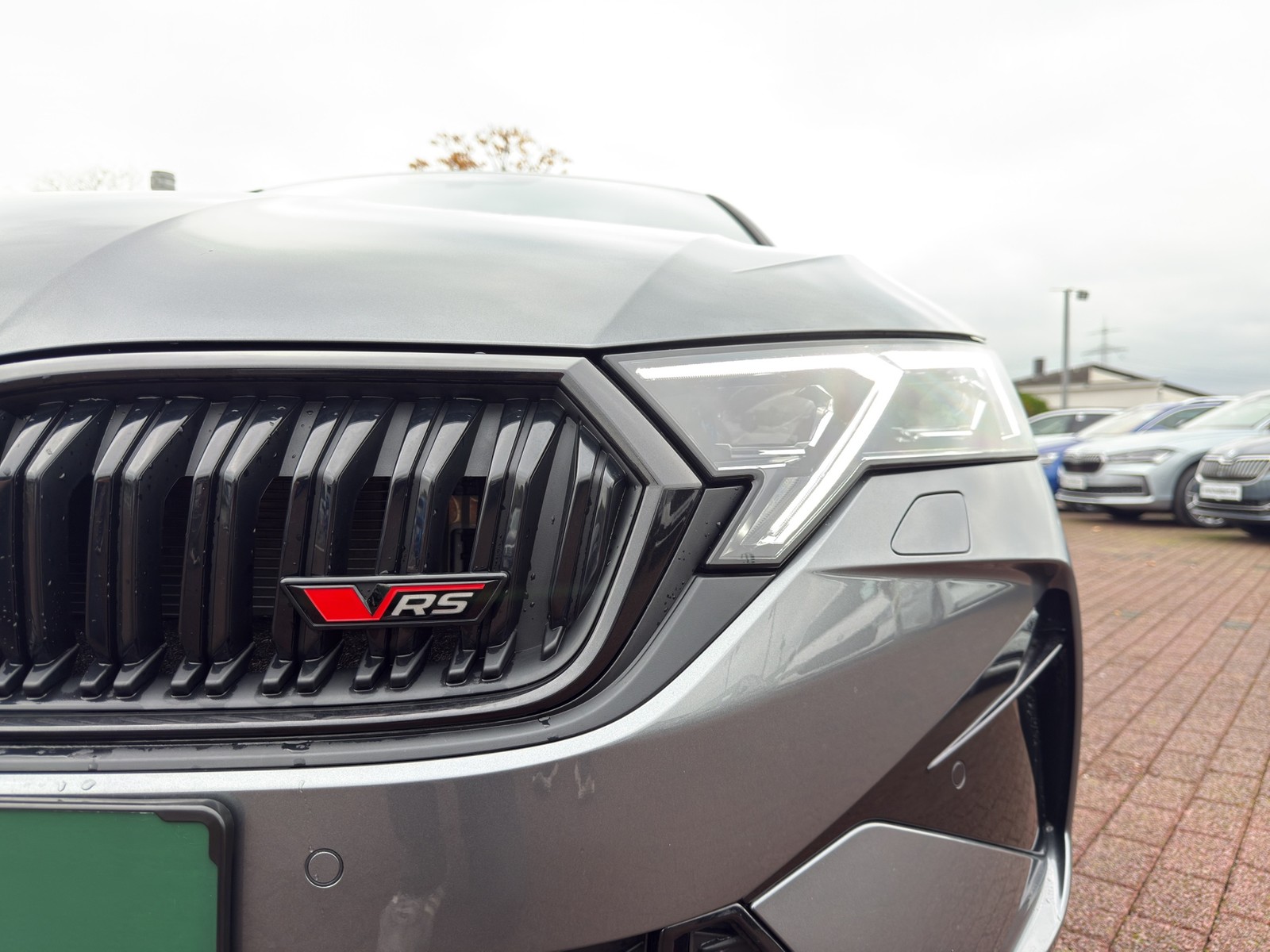 Skoda Octavia Combi 2.0 RS PANO AHK CAM ACC LM18 NAVI