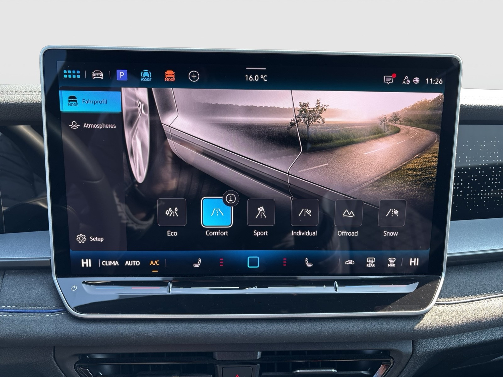 Volkswagen Tayron 2.0 R-LINE BLACKSTYLE 4X4 STANDHZ AHK CAM