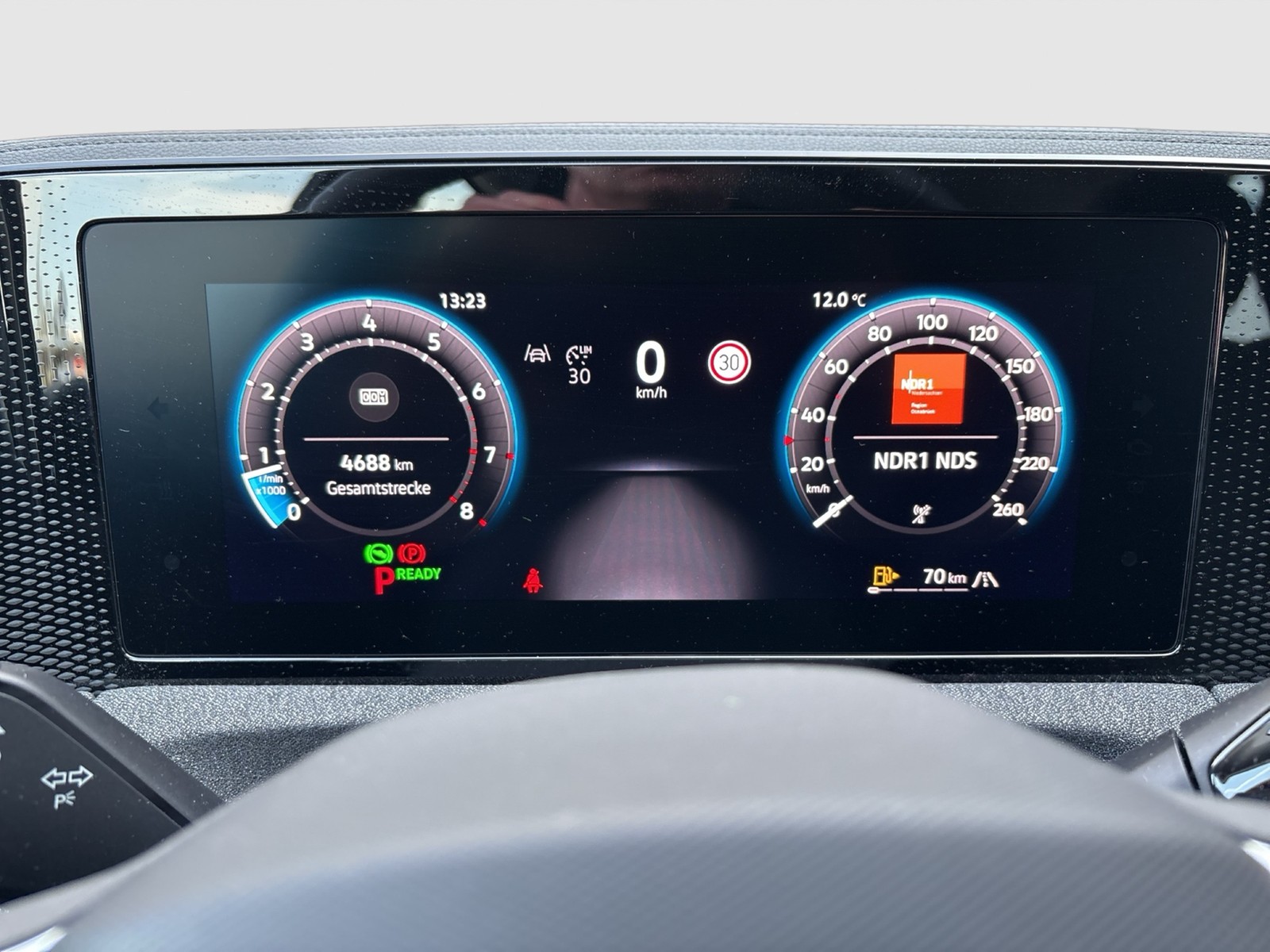 Volkswagen Tiguan 1.5 eTSI AHK CAM NAVI LM17 CARPLAY SITZHZ