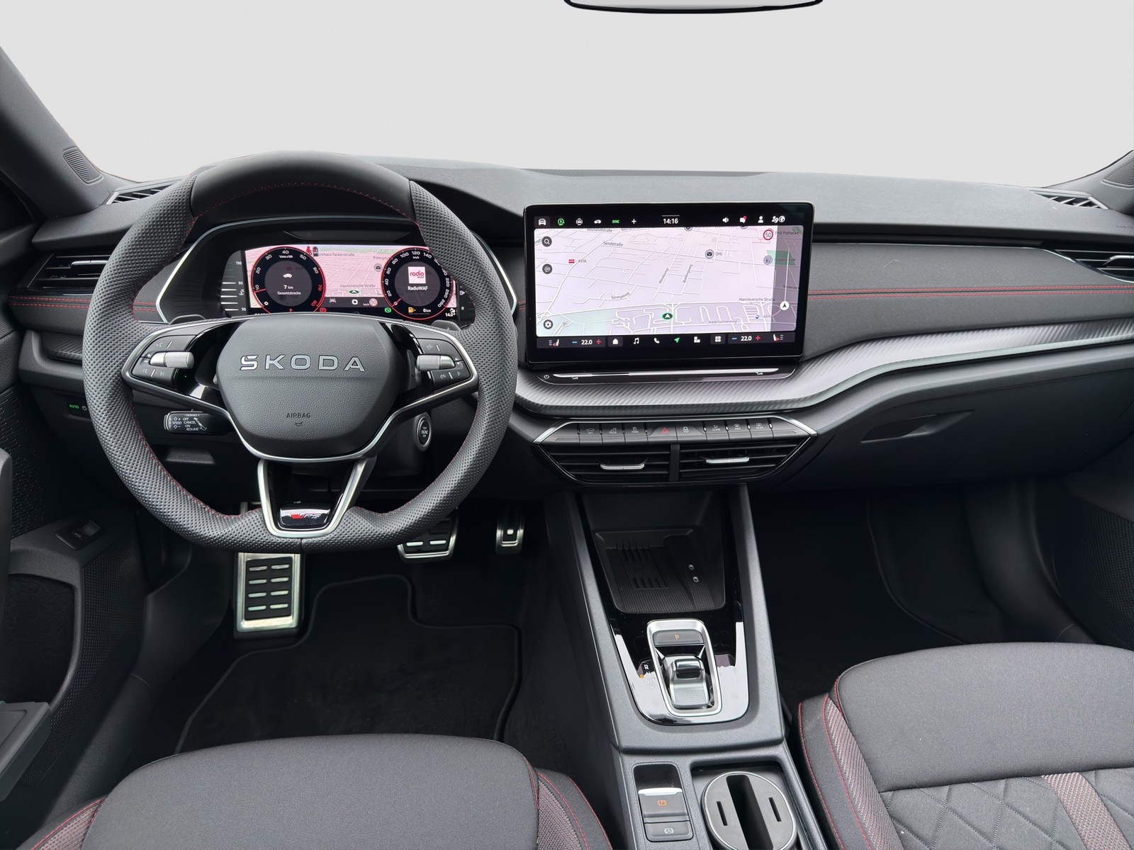 Skoda Octavia Combi 2.0 RS PANO AHK CAM ACC LM18 NAVI