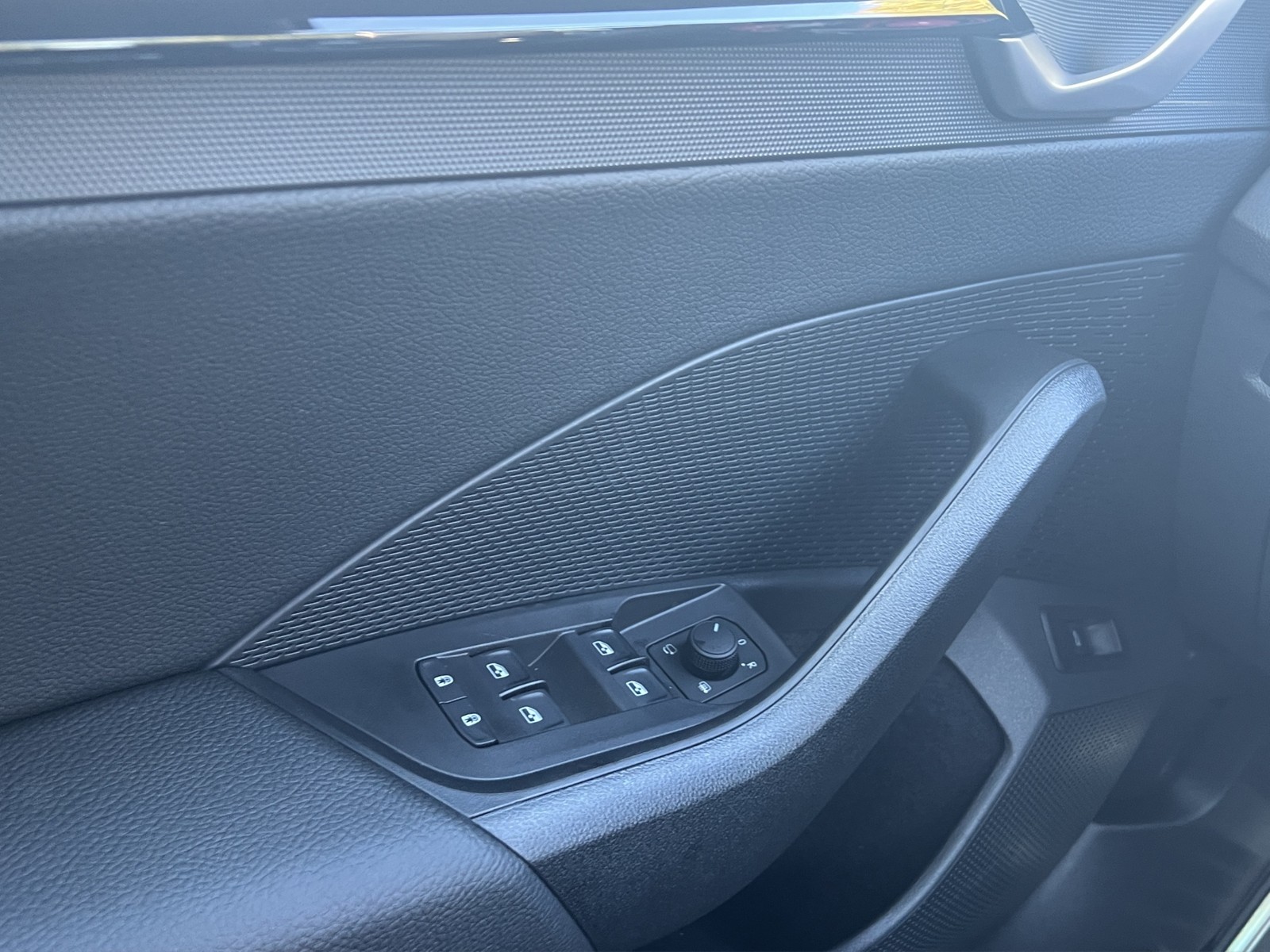 Skoda Octavia Combi 2.0 RS PANO AHK CAM ACC LM18 NAVI