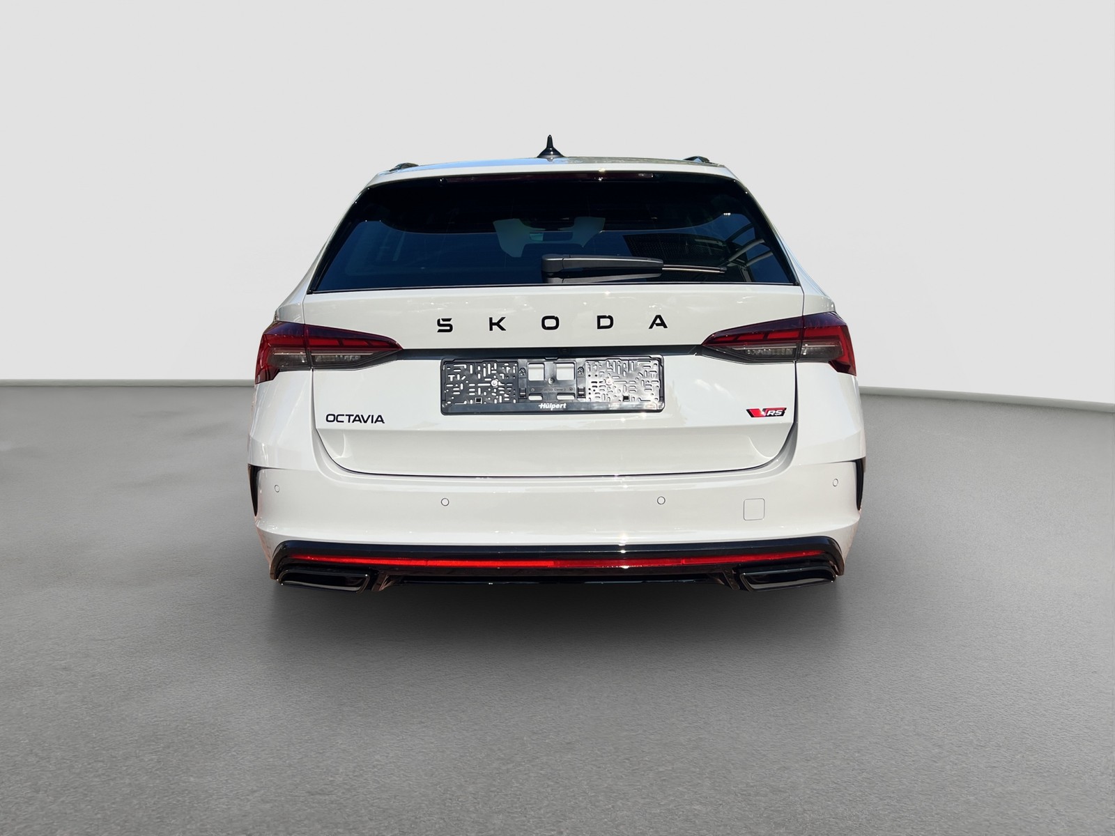 Skoda Octavia Combi 2.0 RS PANO AHK CAM ACC LM18 NAVI