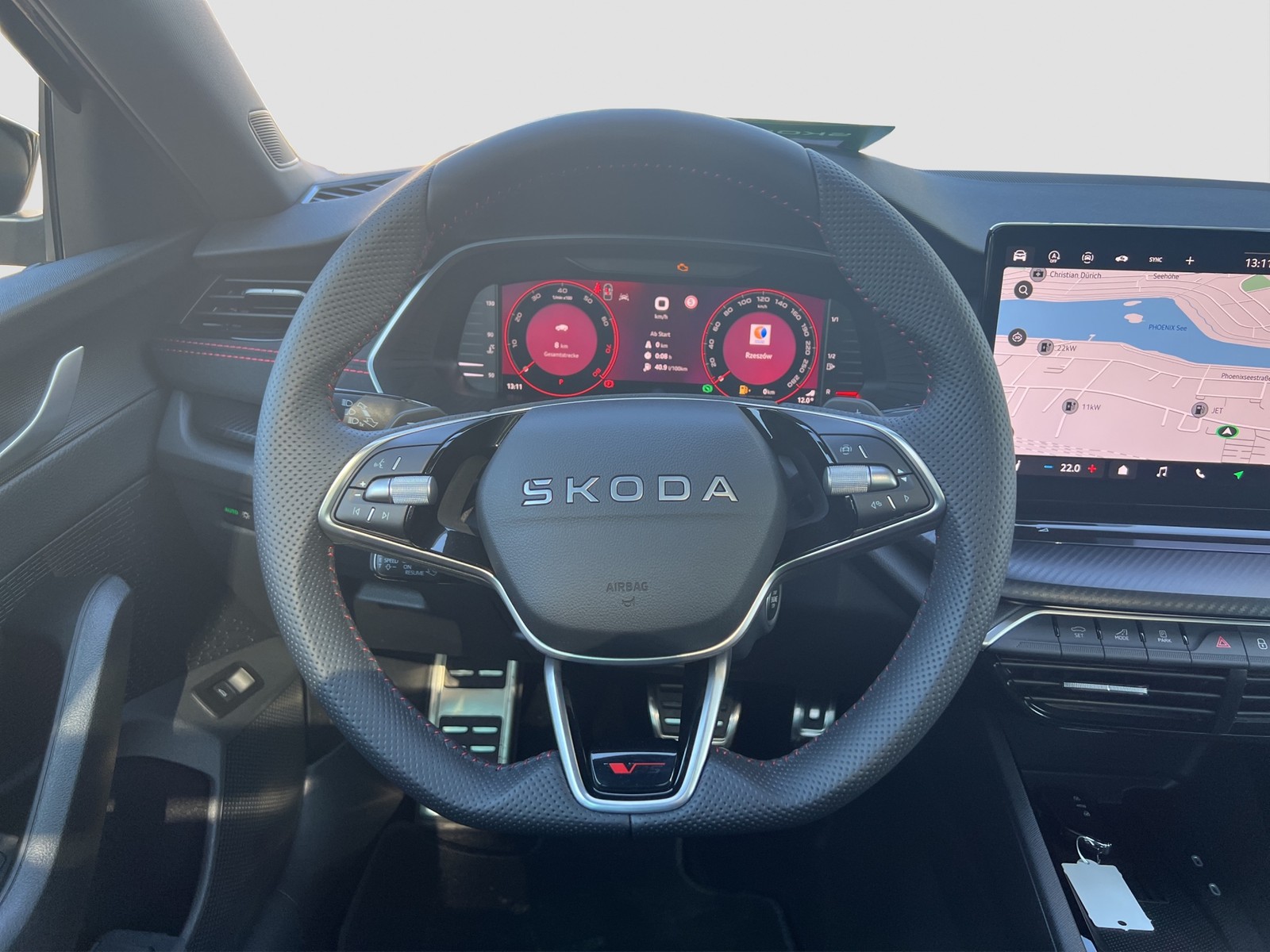 Skoda Octavia Combi 2.0 RS PANO AHK CAM ACC LM18 NAVI