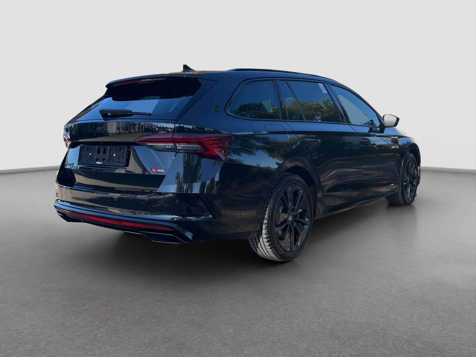 Skoda Octavia Combi 2.0 RS PANO AHK CAM ACC LM18 NAVI