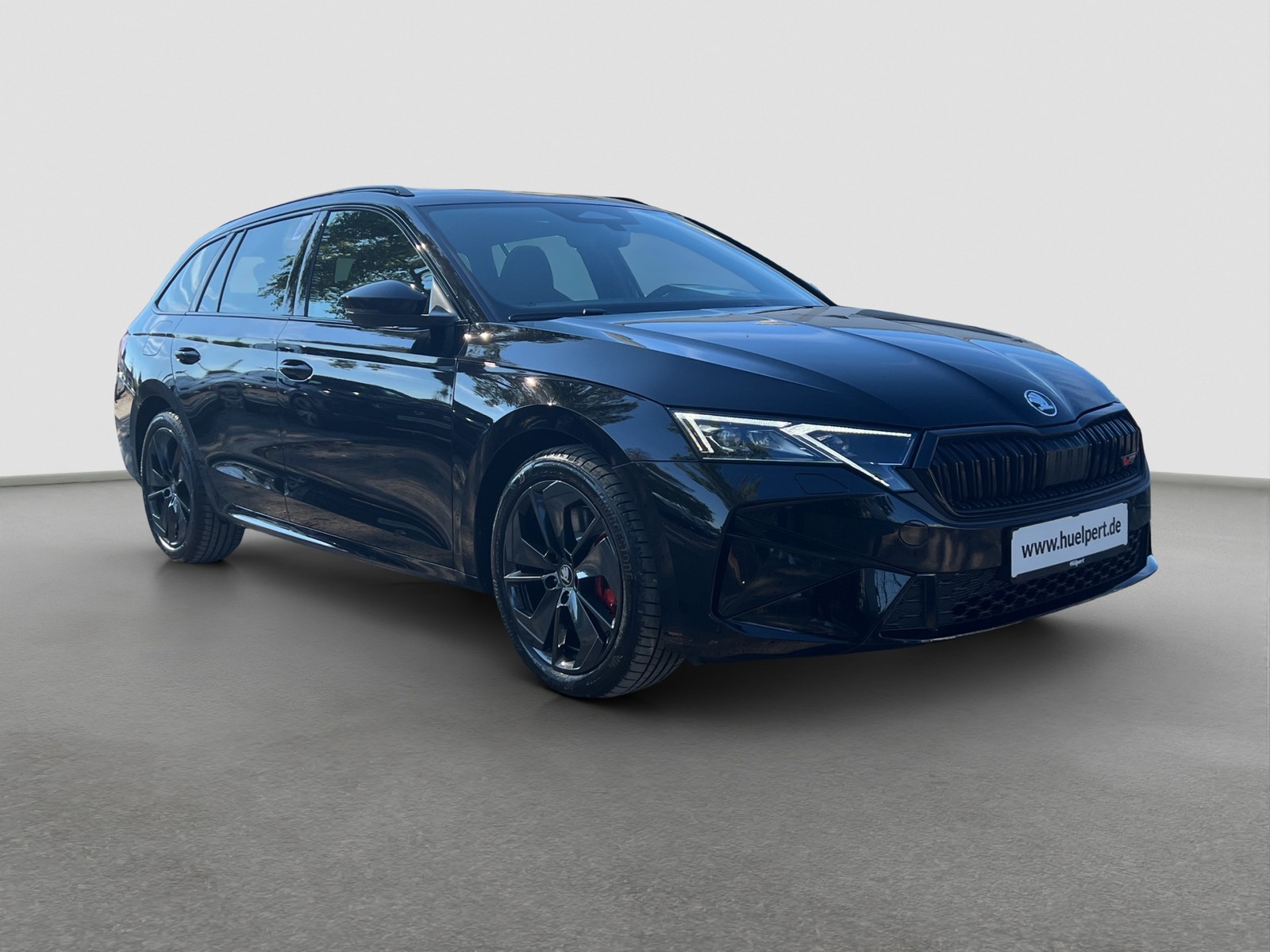 Skoda Octavia Combi 2.0 RS PANO AHK CAM ACC LM18 NAVI