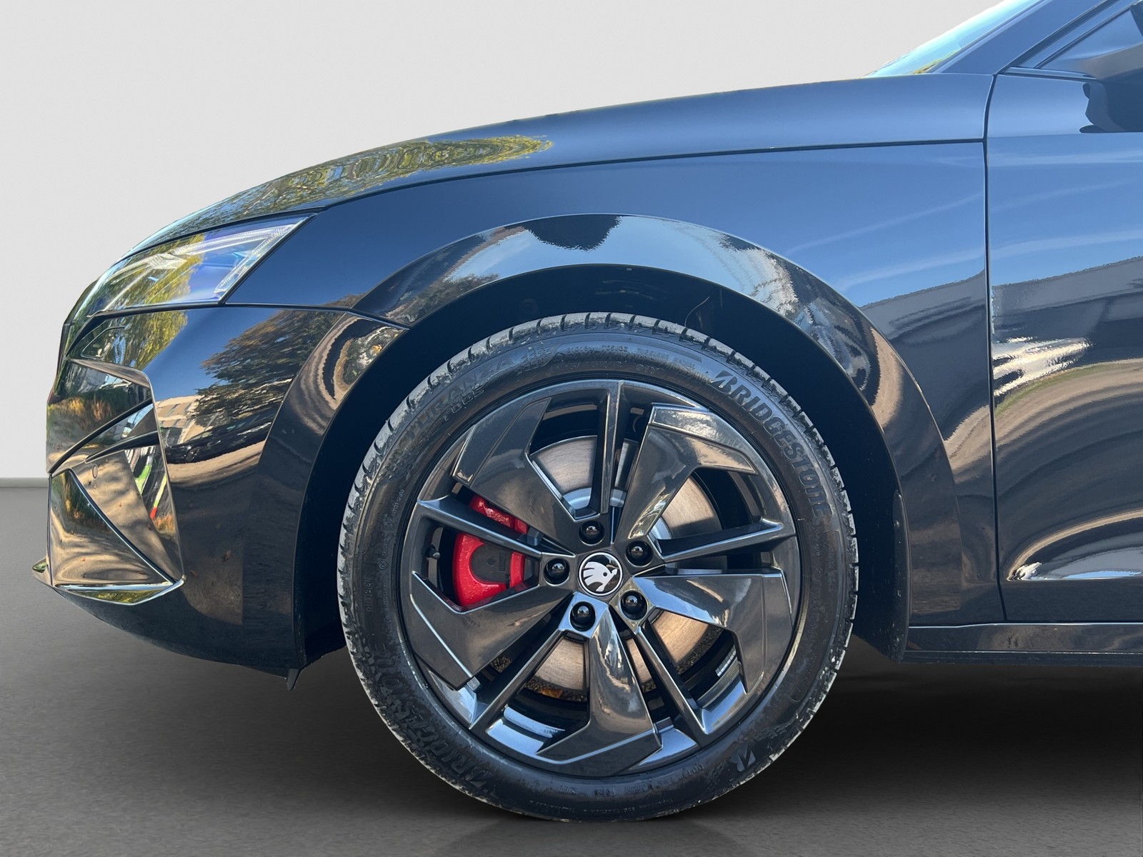 Skoda Octavia Combi 2.0 RS PANO AHK CAM ACC LM18 NAVI