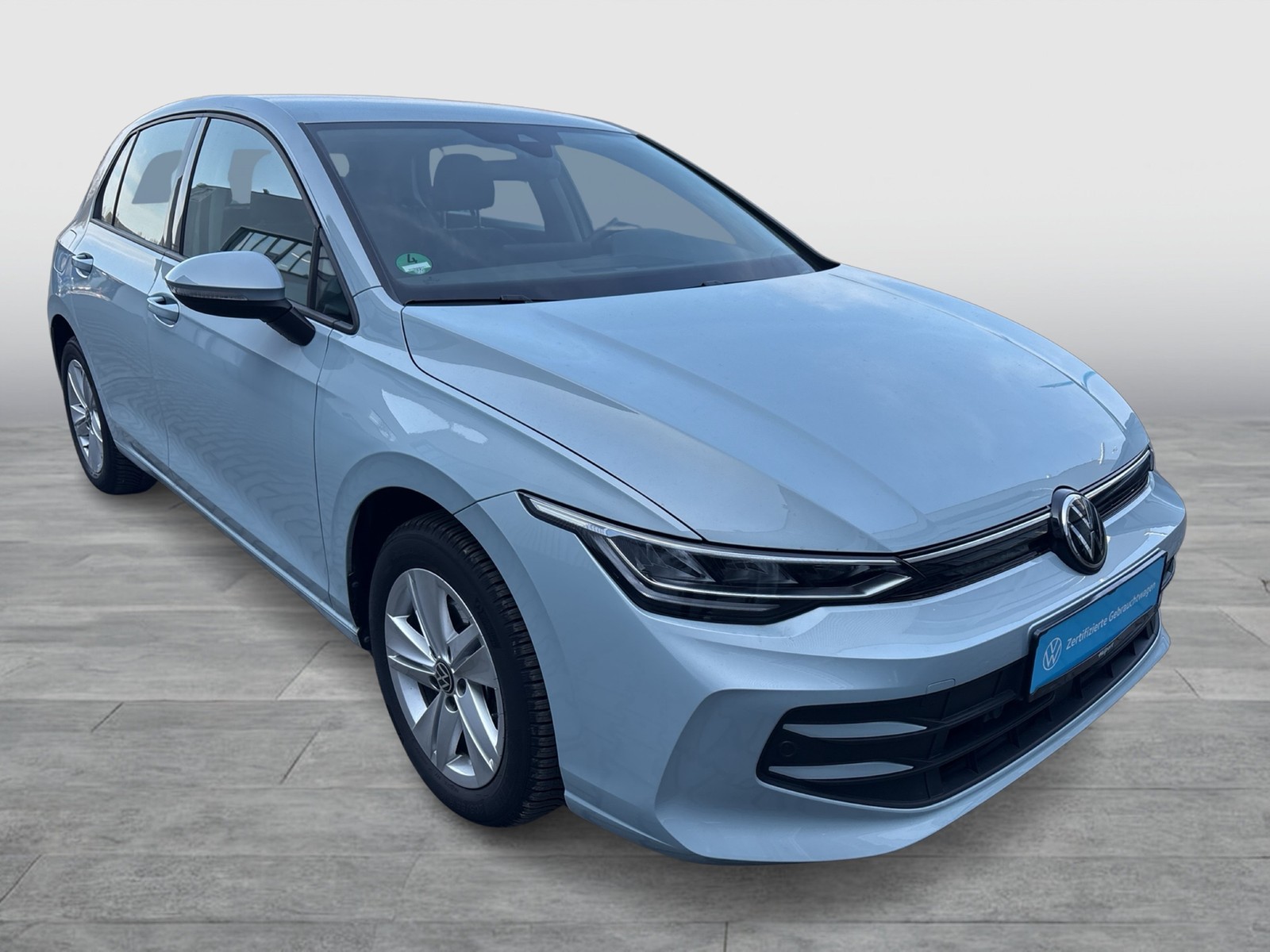 Volkswagen Golf VIII 1.5 eTSI LIFE FACELIFT ACC CARPLAY ALU