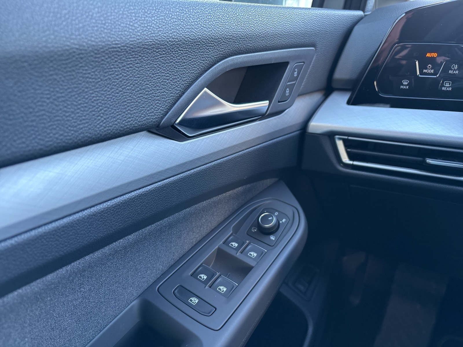 Volkswagen Golf Variant VIII 1.5 eTSI GOAL FACELIFT CAM ACC