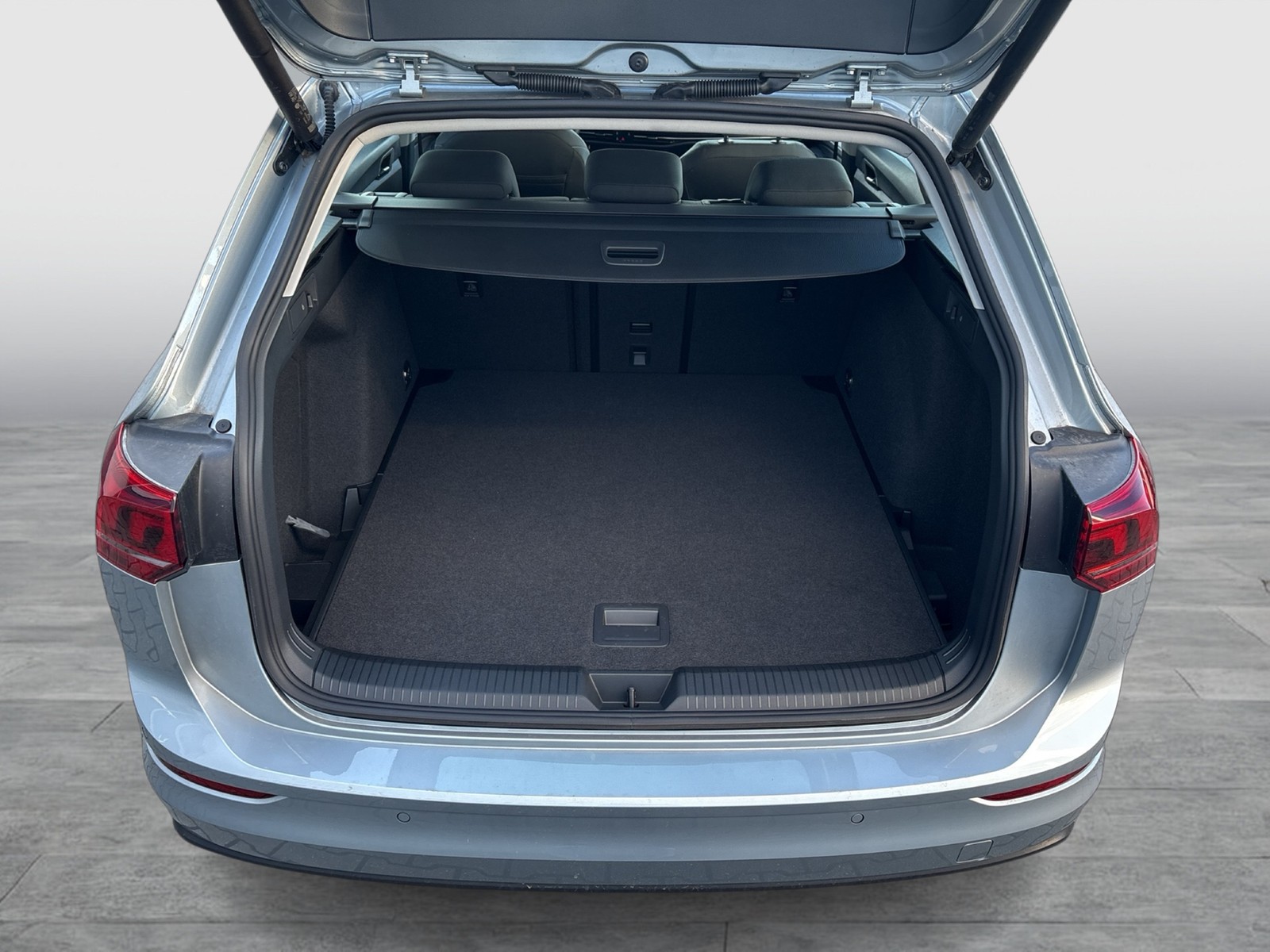 Volkswagen Golf Variant VIII 1.5 eTSI GOAL FACELIFT CAM ACC