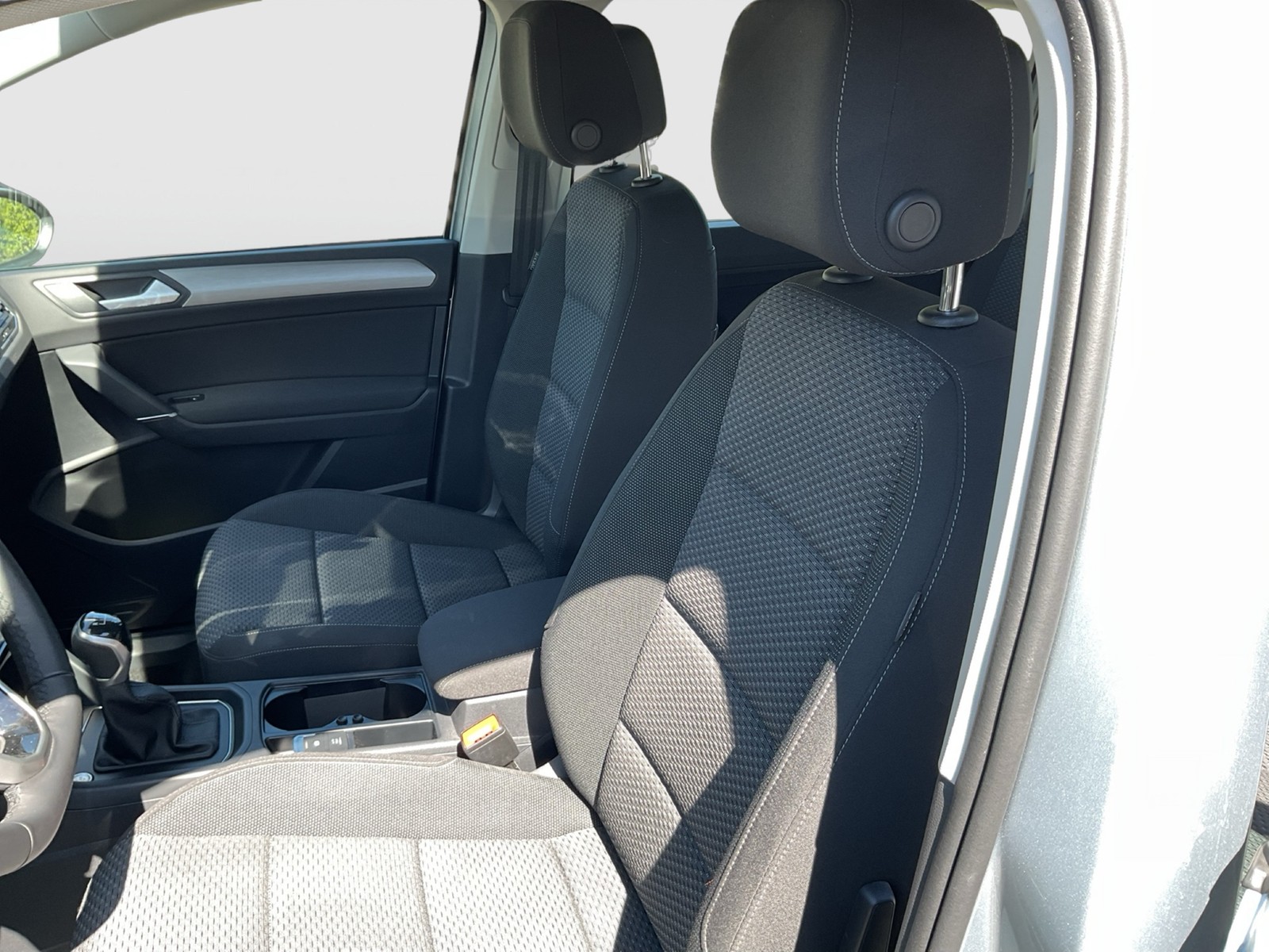 Volkswagen Touran 2.0 COMFORTLINE 7SITZE ACC ALU EINPARKH.