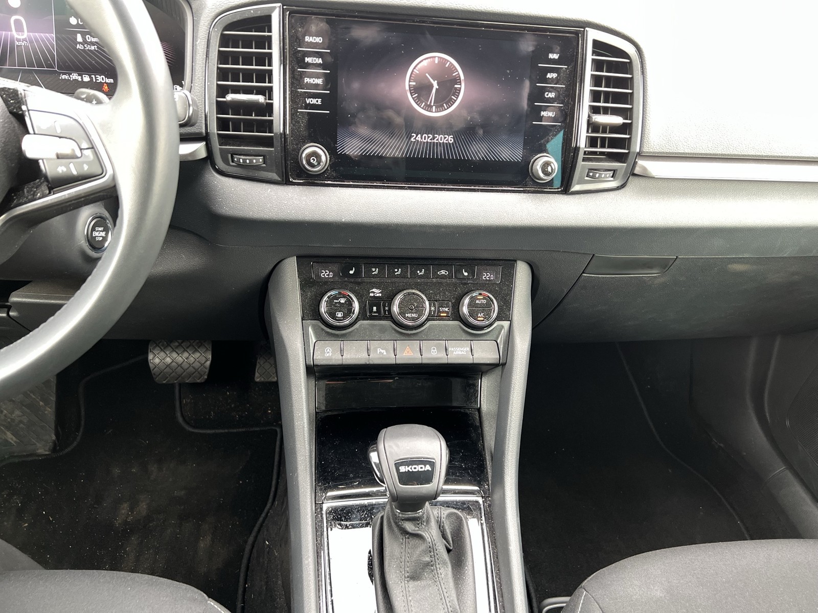 Skoda Karoq 2.0 TOUR STANDHZ. AHK CAM LM18 MATRIXLED