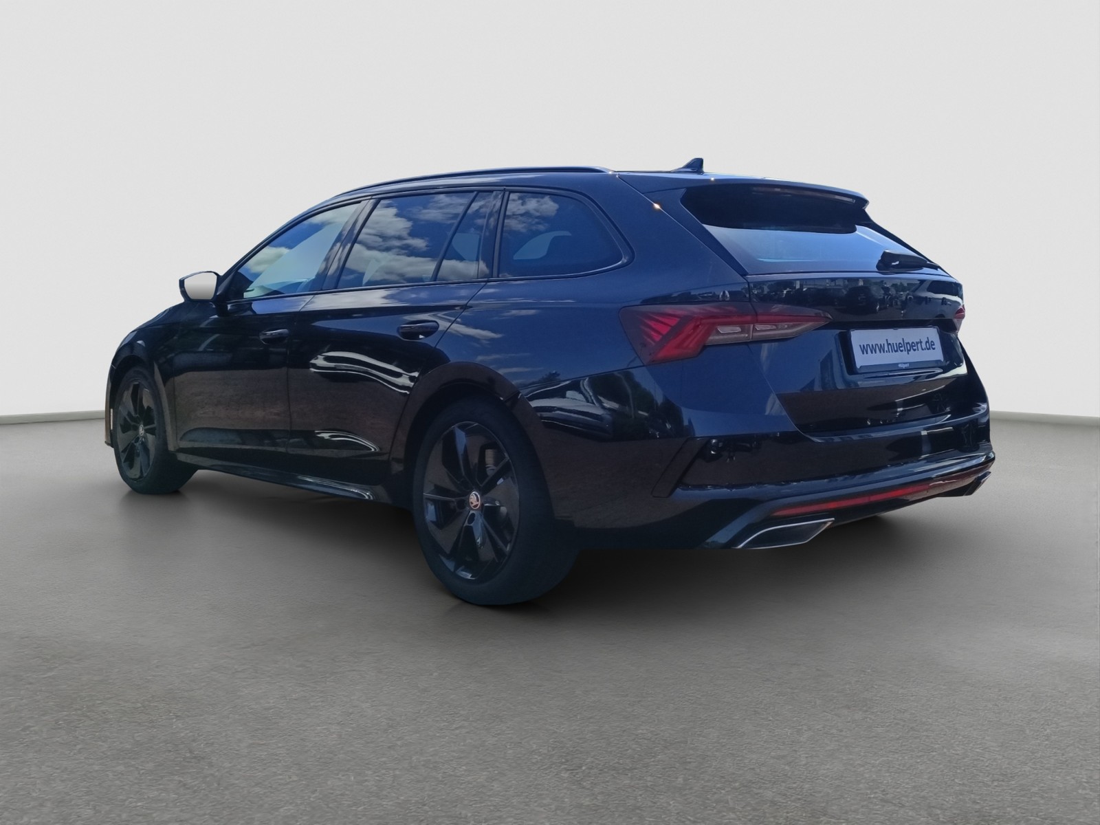 Skoda Octavia Combi 2.0 RS AHK LM18 NAVICOLUMBUS