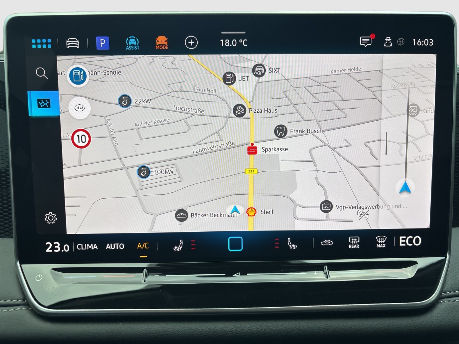Volkswagen Tiguan 1.5 HYBRID LIFE NEUES MODELL AHK 360°CAM