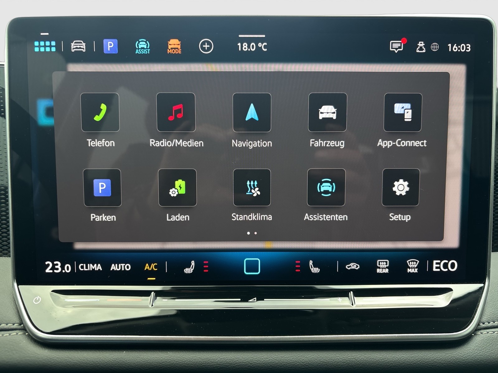 Volkswagen Tiguan 1.5 HYBRID LIFE NEUES MODELL AHK 360°CAM