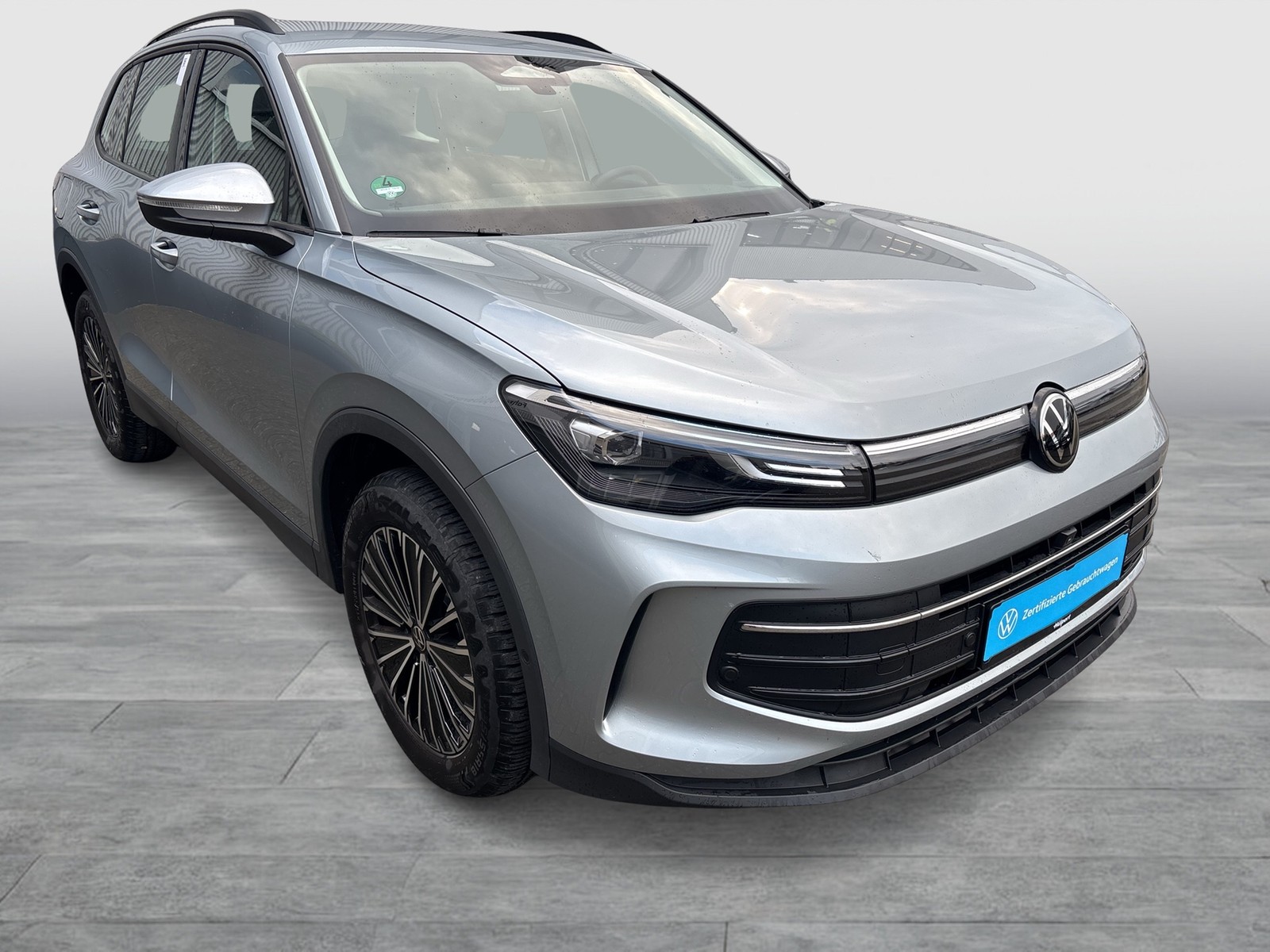 Volkswagen Tiguan 1.5 HYBRID LIFE NEUES MODELL AHK 360°CAM