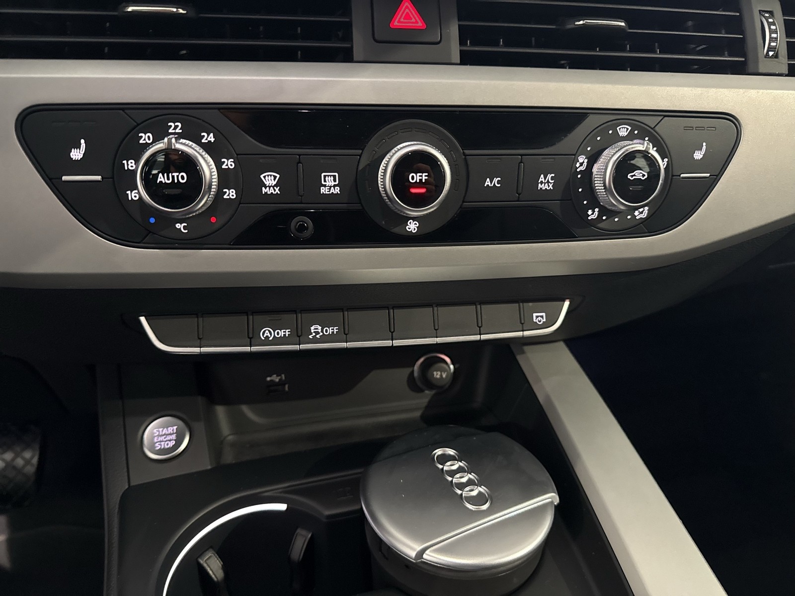Audi A4 Avant 35 advanced NAVI+ ALU17 SITZHEIZUNG