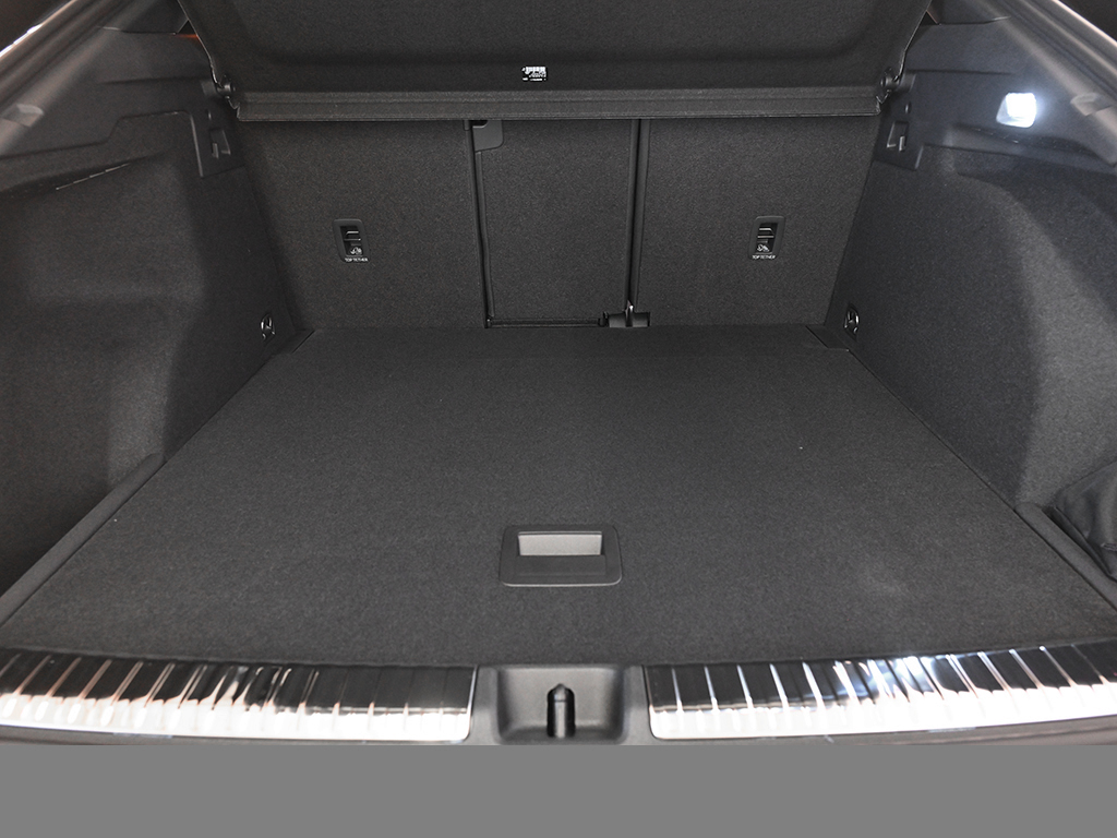Audi Q3 Sportback TDI S tronic S Line AHK+2xSline+LED+