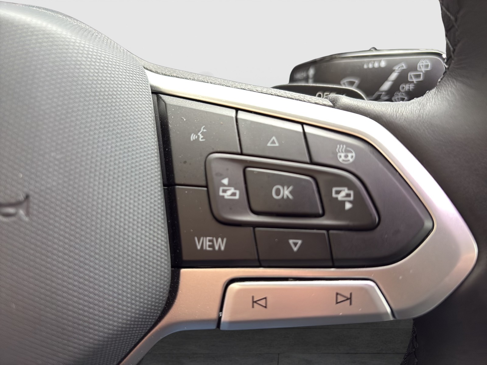 Volkswagen Golf VIII 1.5 HYBRID GOAL FACELIFT ACC LM17