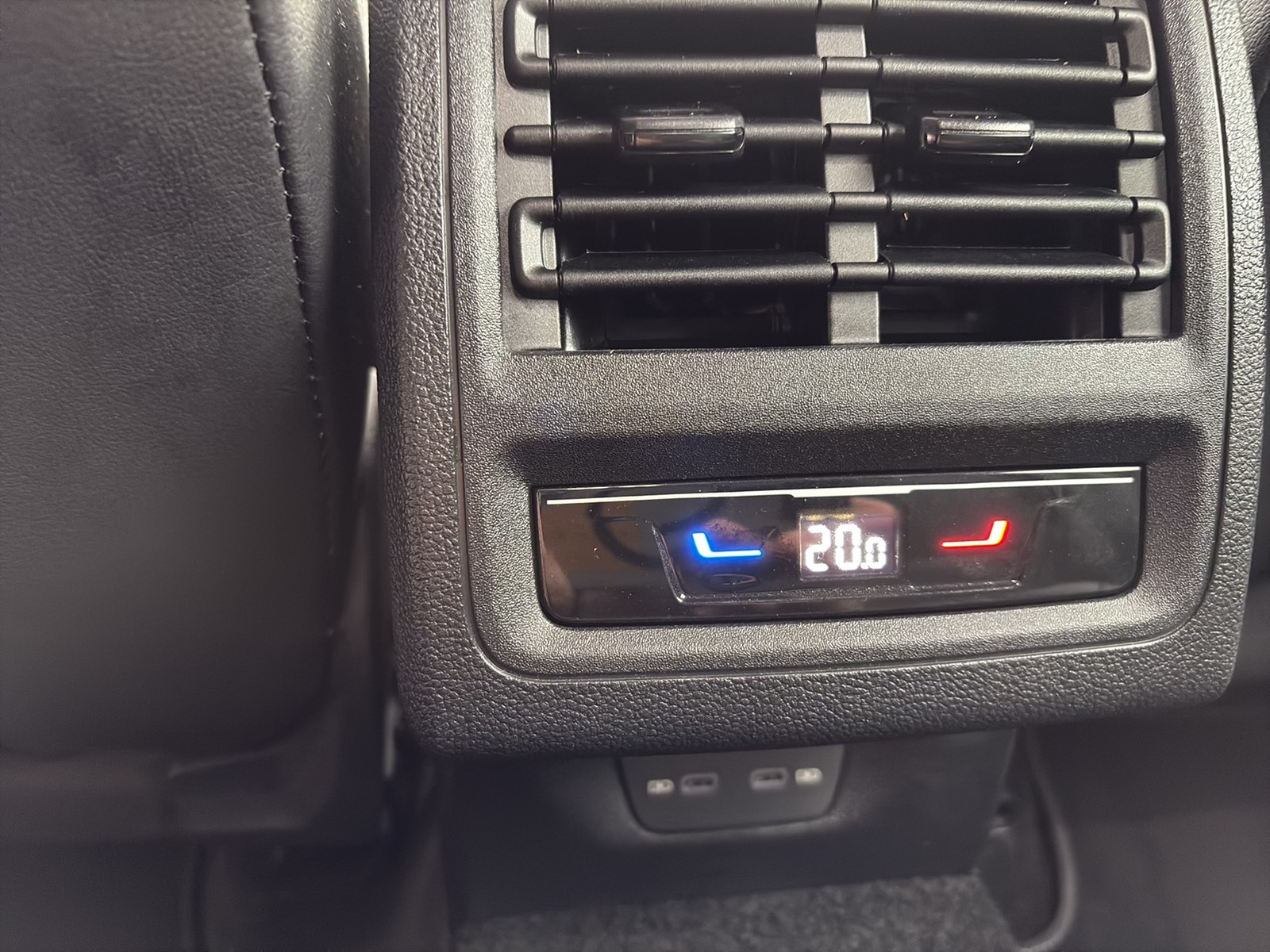 Volkswagen Golf VIII 1.5 HYBRID GOAL FACELIFT ACC LM17